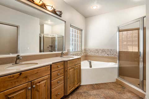 Tiny photo for 2166 W 1010 N, Saint George, UT 84770 (MLS # 26-274035)