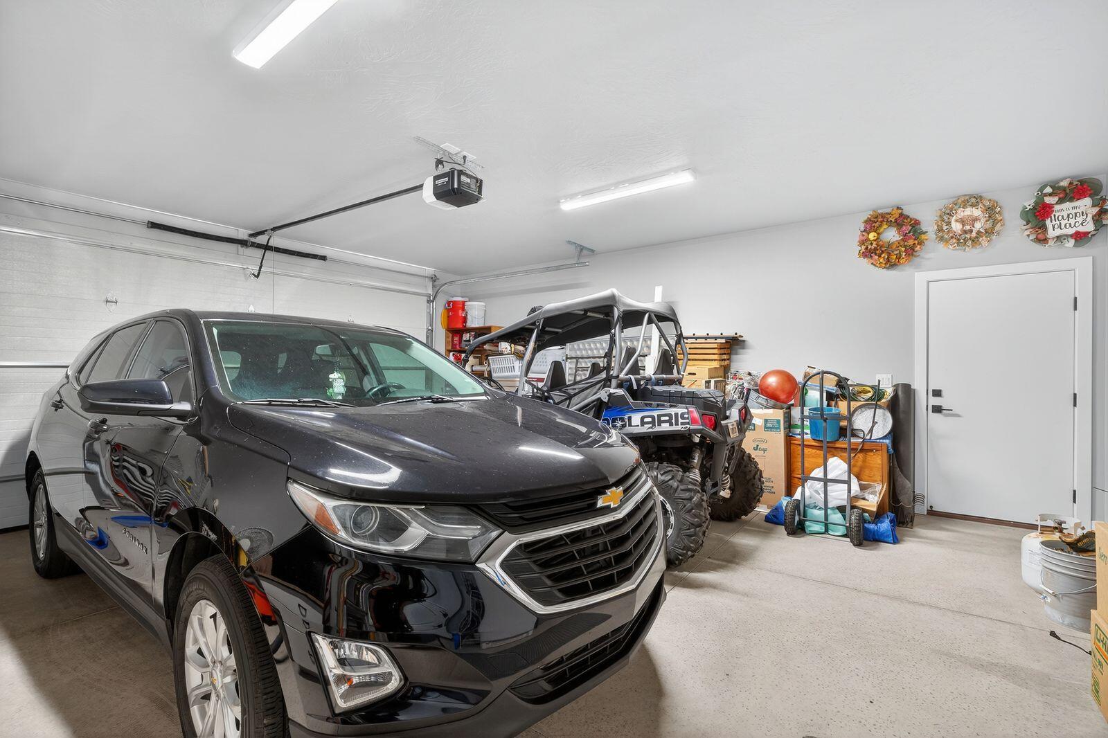 PEREGRINE POINTE WEST - Residential