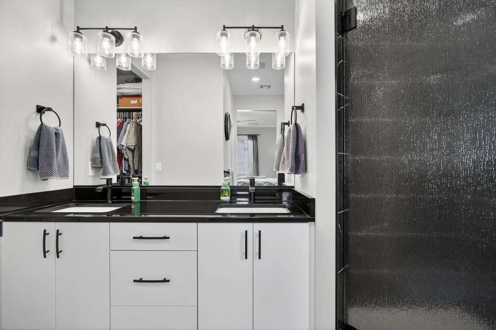 PEREGRINE POINTE WEST - Residential