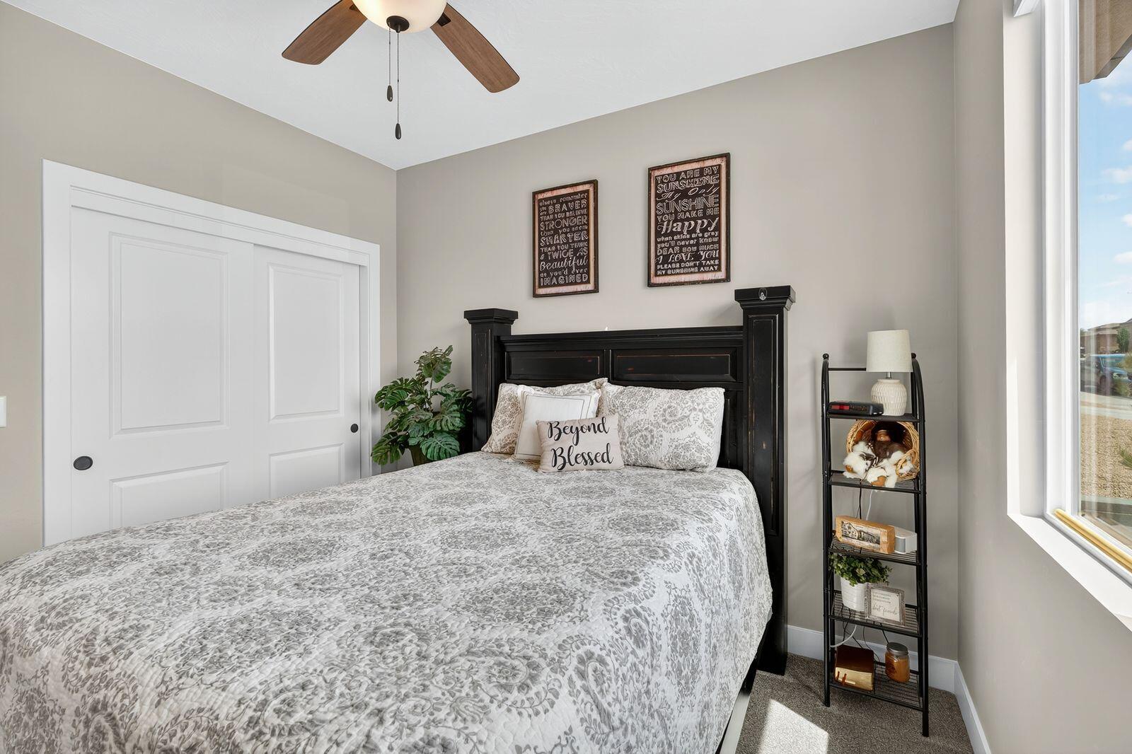 PEREGRINE POINTE WEST - Residential