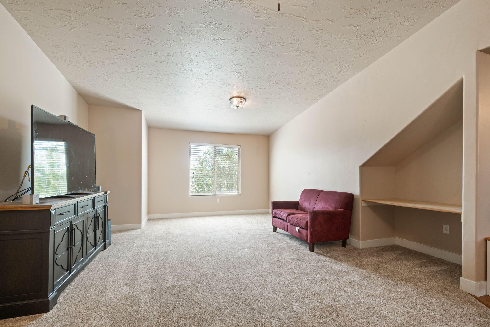 GENTRY LANE - Residential