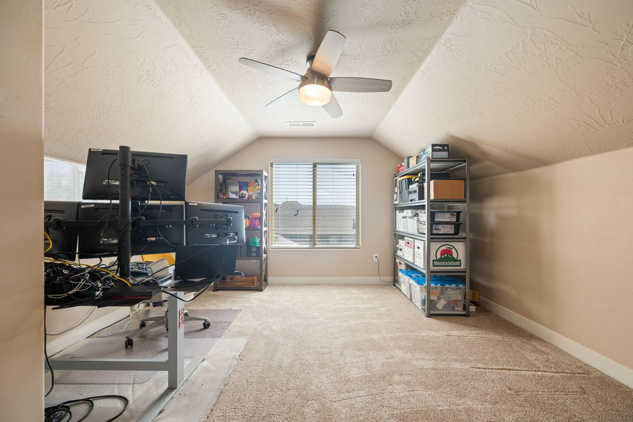 GENTRY LANE - Residential