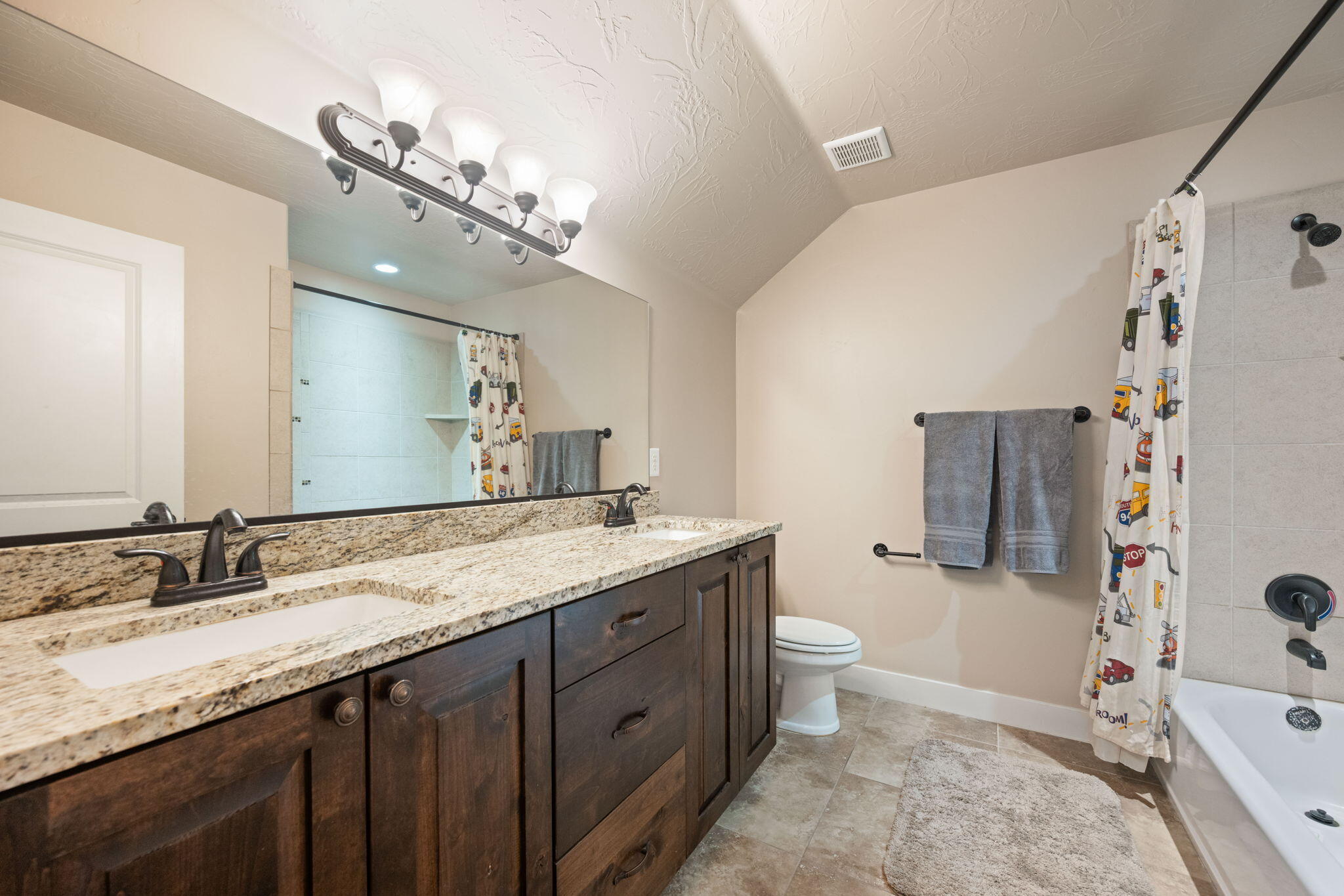 GENTRY LANE - Residential