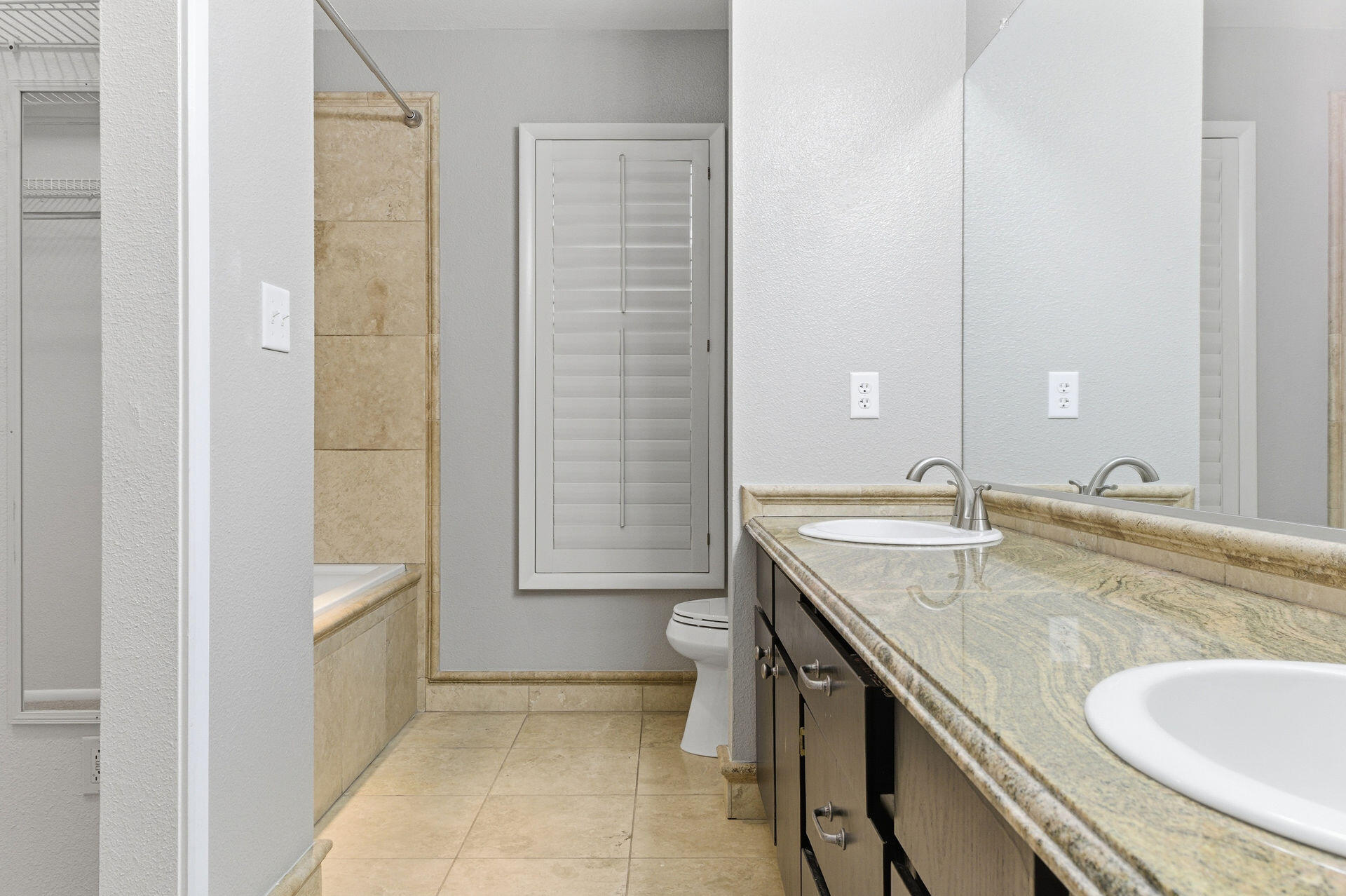 SUNFLOWER DEVELOPMENT - Residential