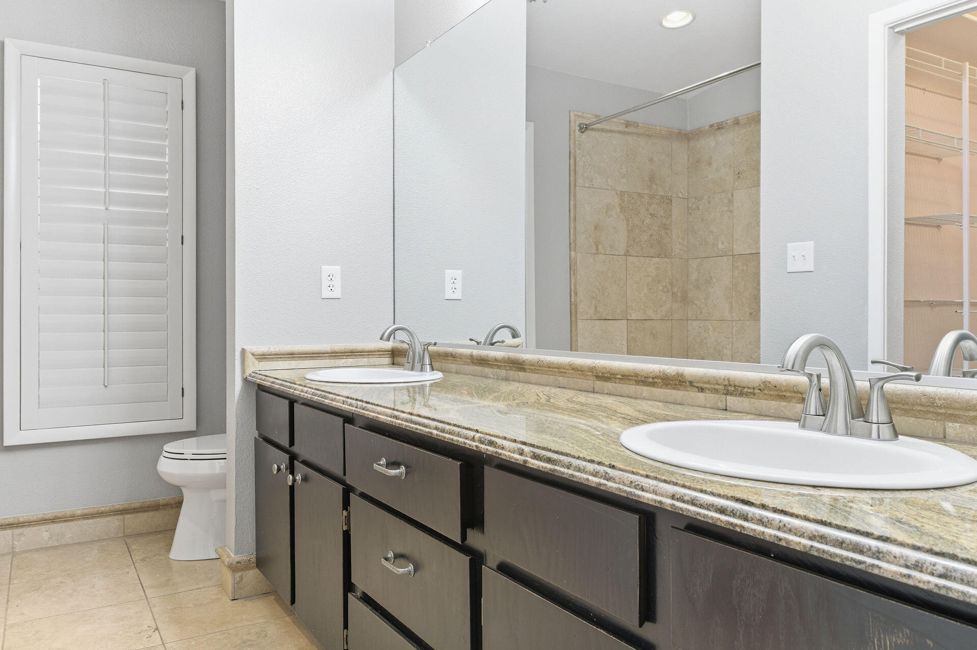 SUNFLOWER DEVELOPMENT - Residential