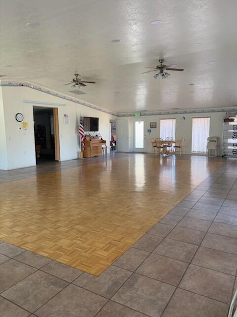 SUN COUNTRY MEADOWS SOUTH TOWNHOMES - Residential