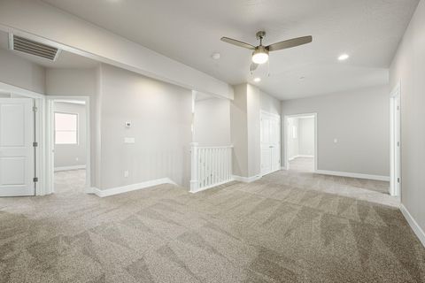 Tiny photo for 278 N 2020 W, Hurricane, UT 84737 (MLS # 26-271761)