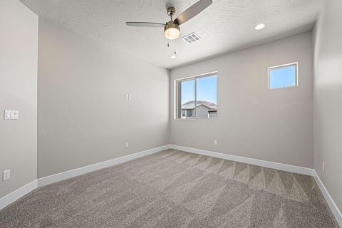 Tiny photo for 278 N 2020 W, Hurricane, UT 84737 (MLS # 26-271761)