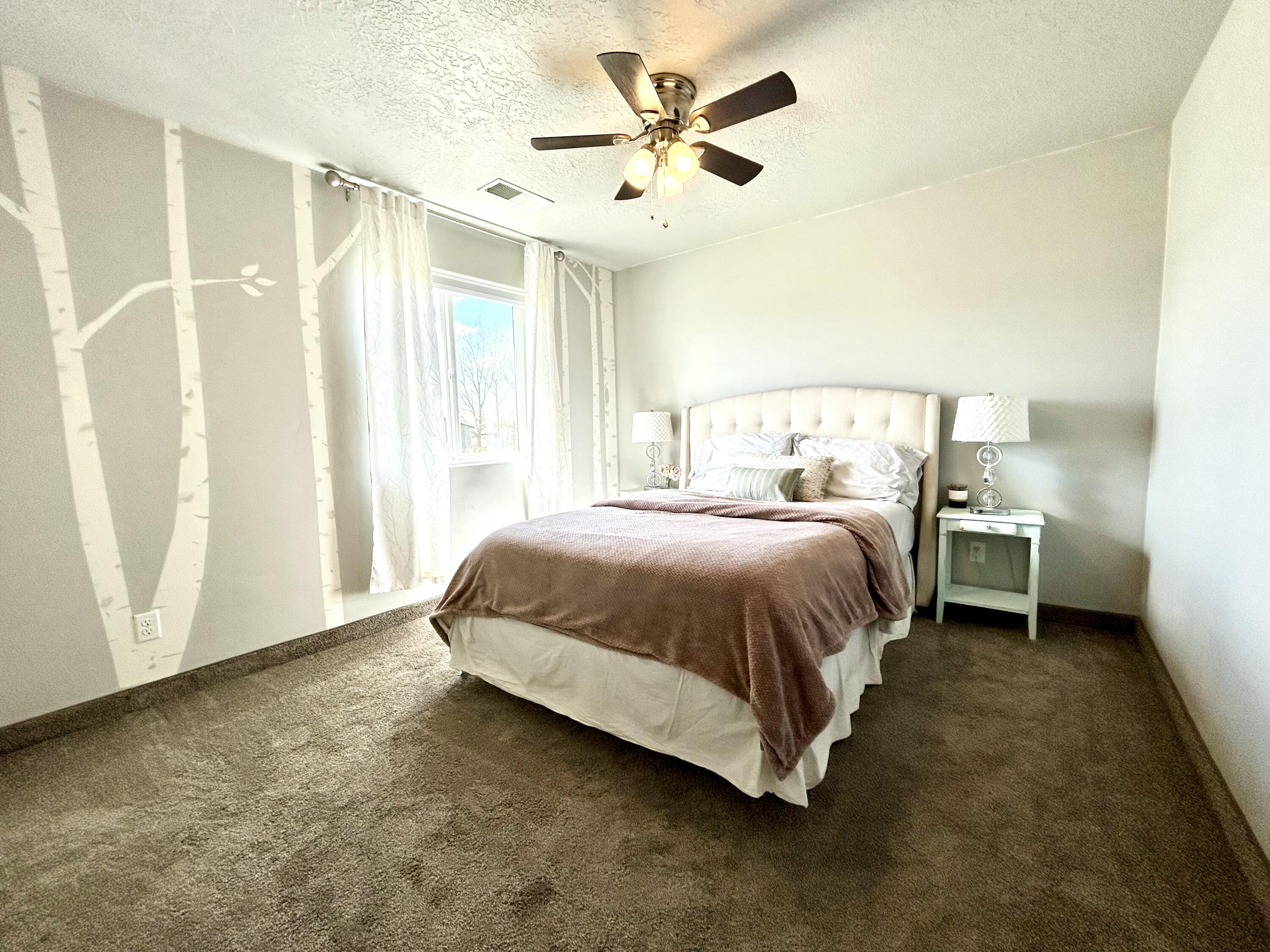 SUNNY MEADOWS ACRES - Residential