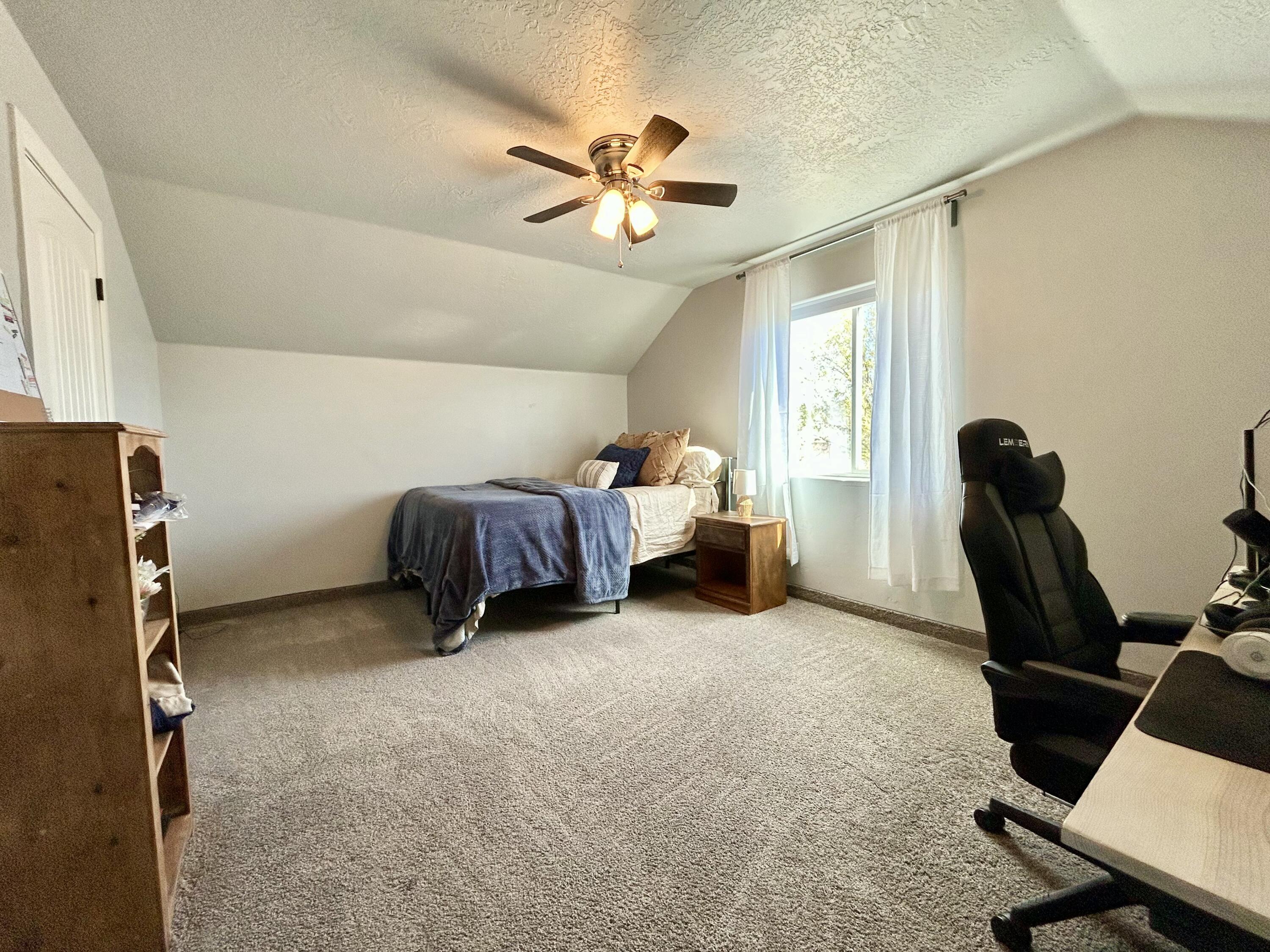 SUNNY MEADOWS ACRES - Residential