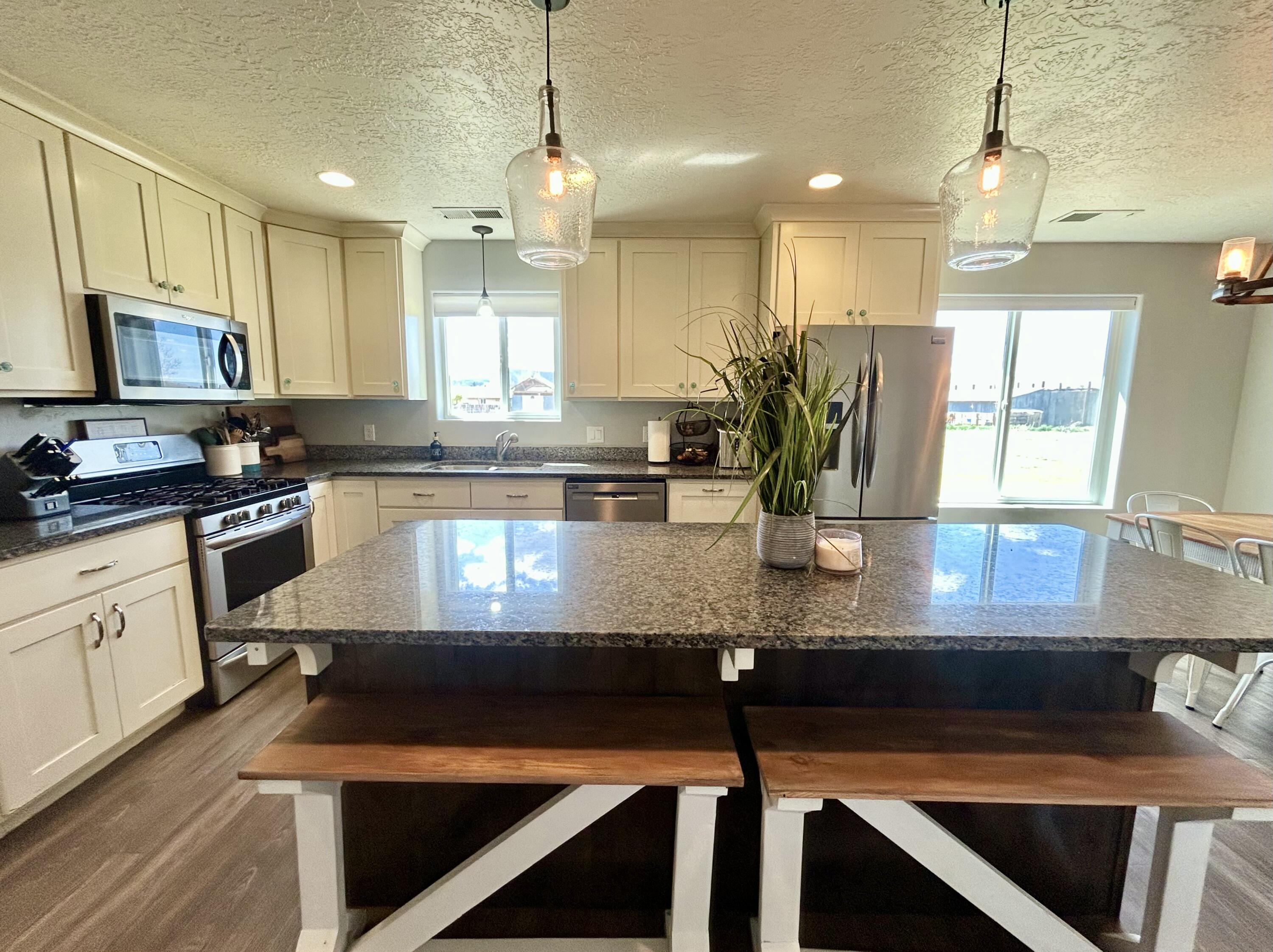 SUNNY MEADOWS ACRES - Residential