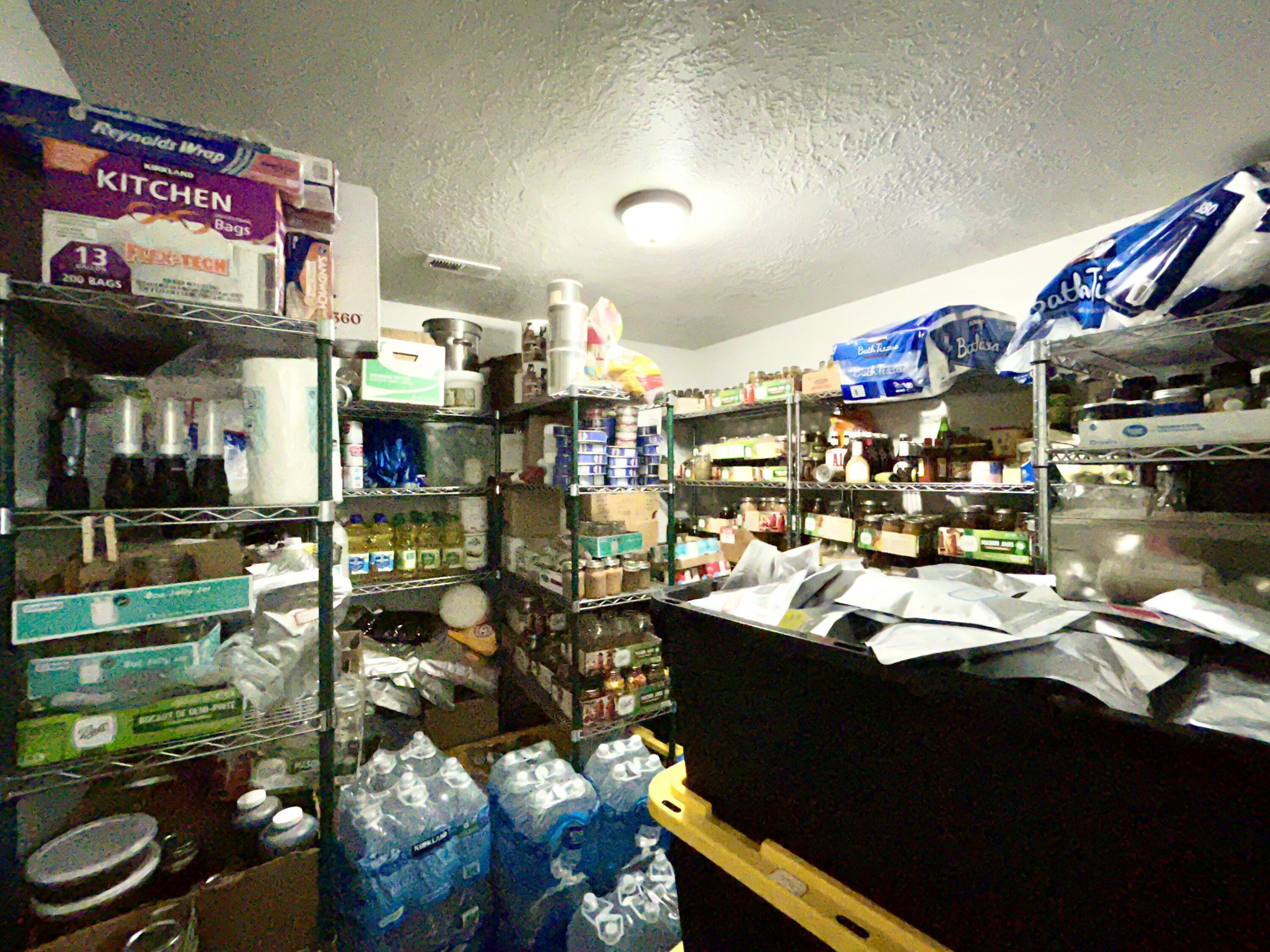 SUNNY MEADOWS ACRES - Residential