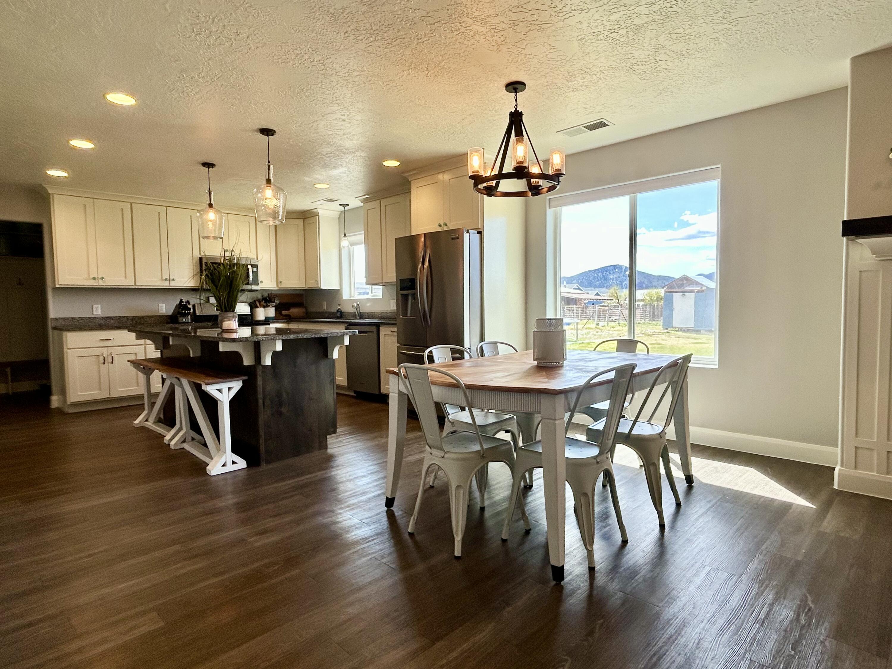 SUNNY MEADOWS ACRES - Residential