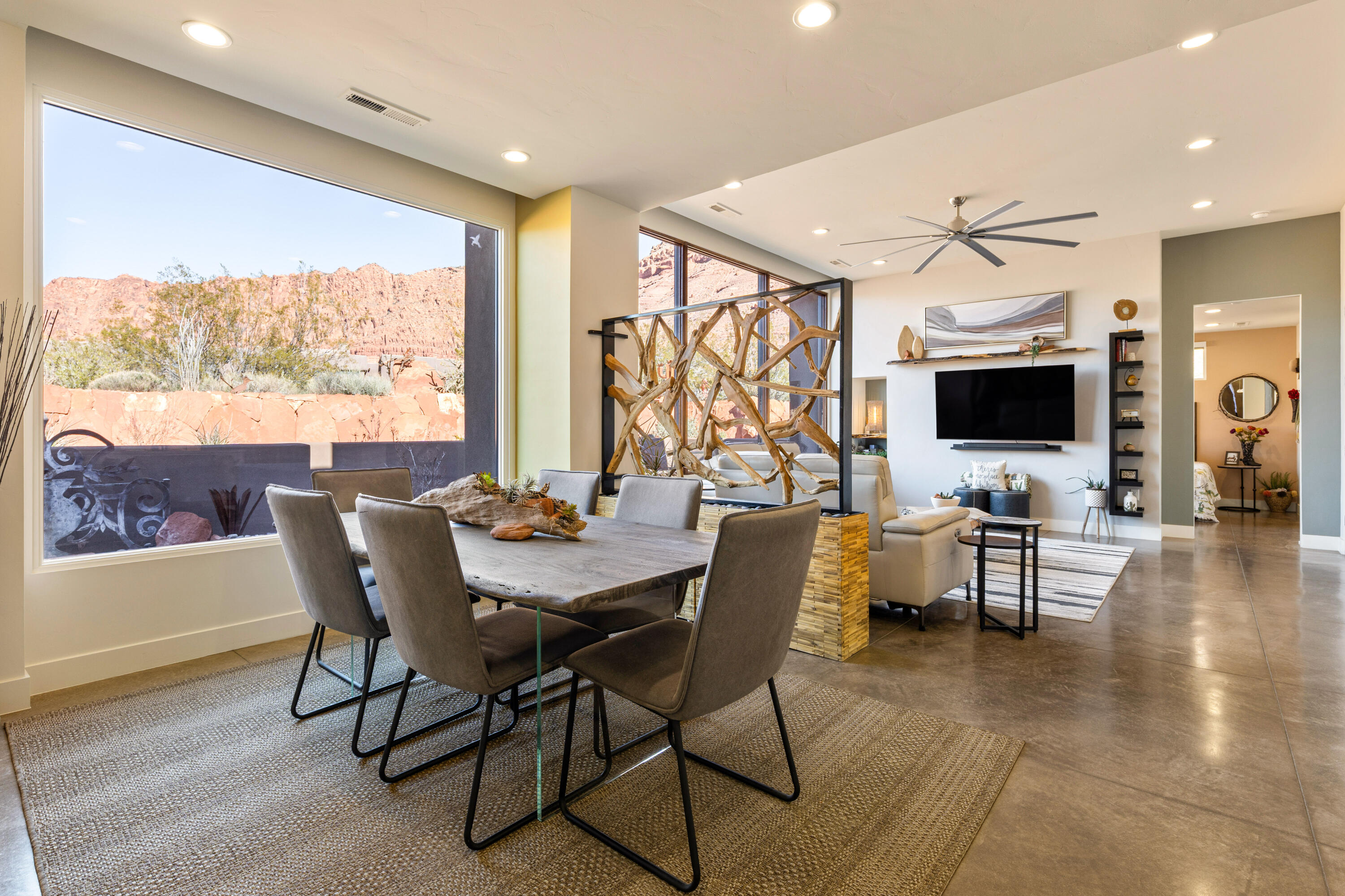 TAVIAWK - Residential