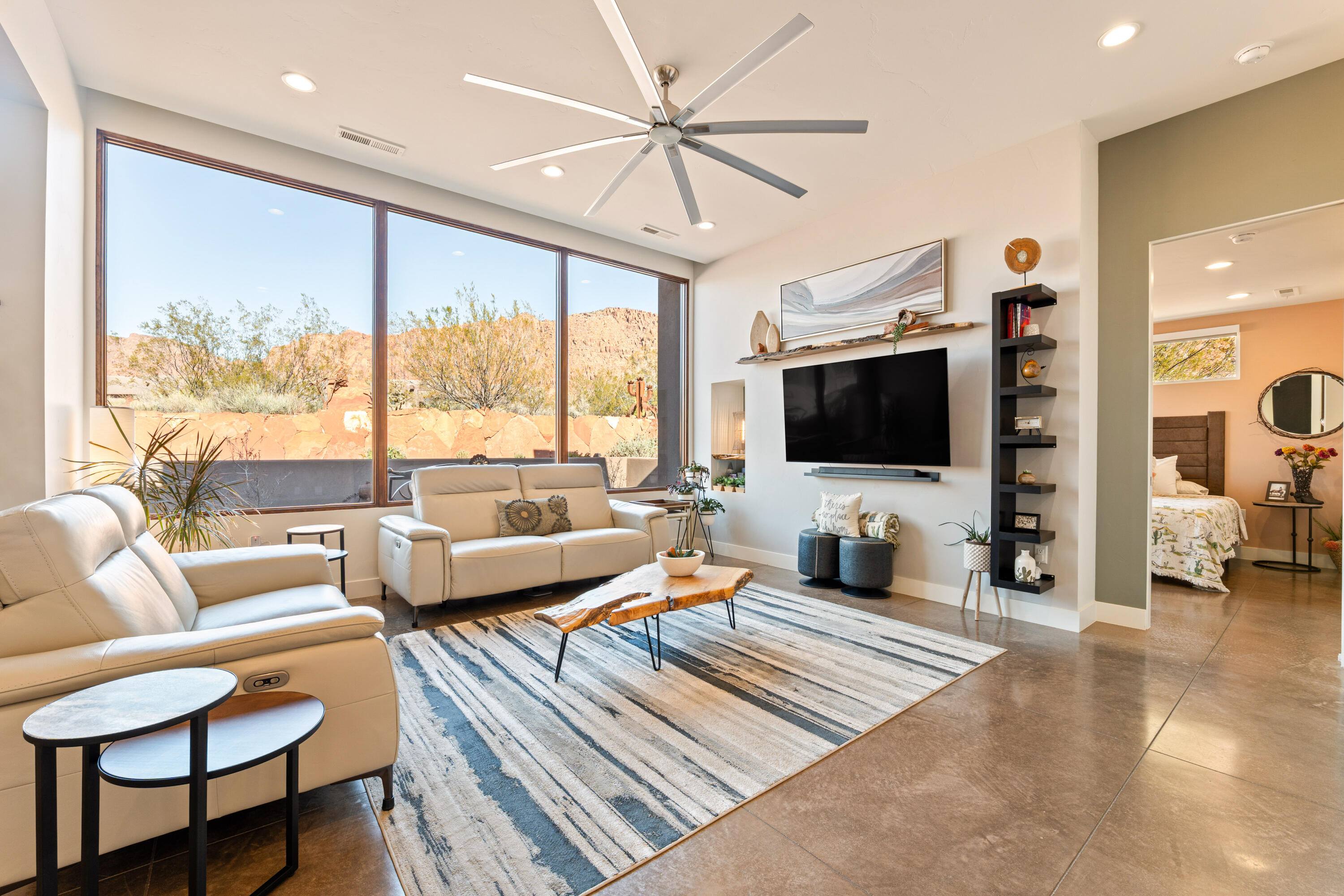 TAVIAWK - Residential