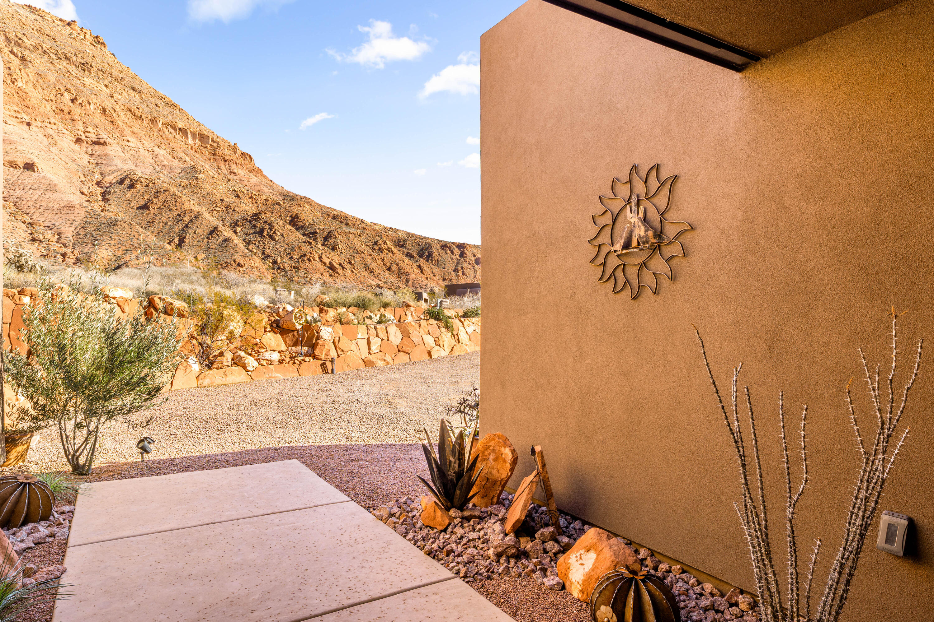 TAVIAWK - Residential