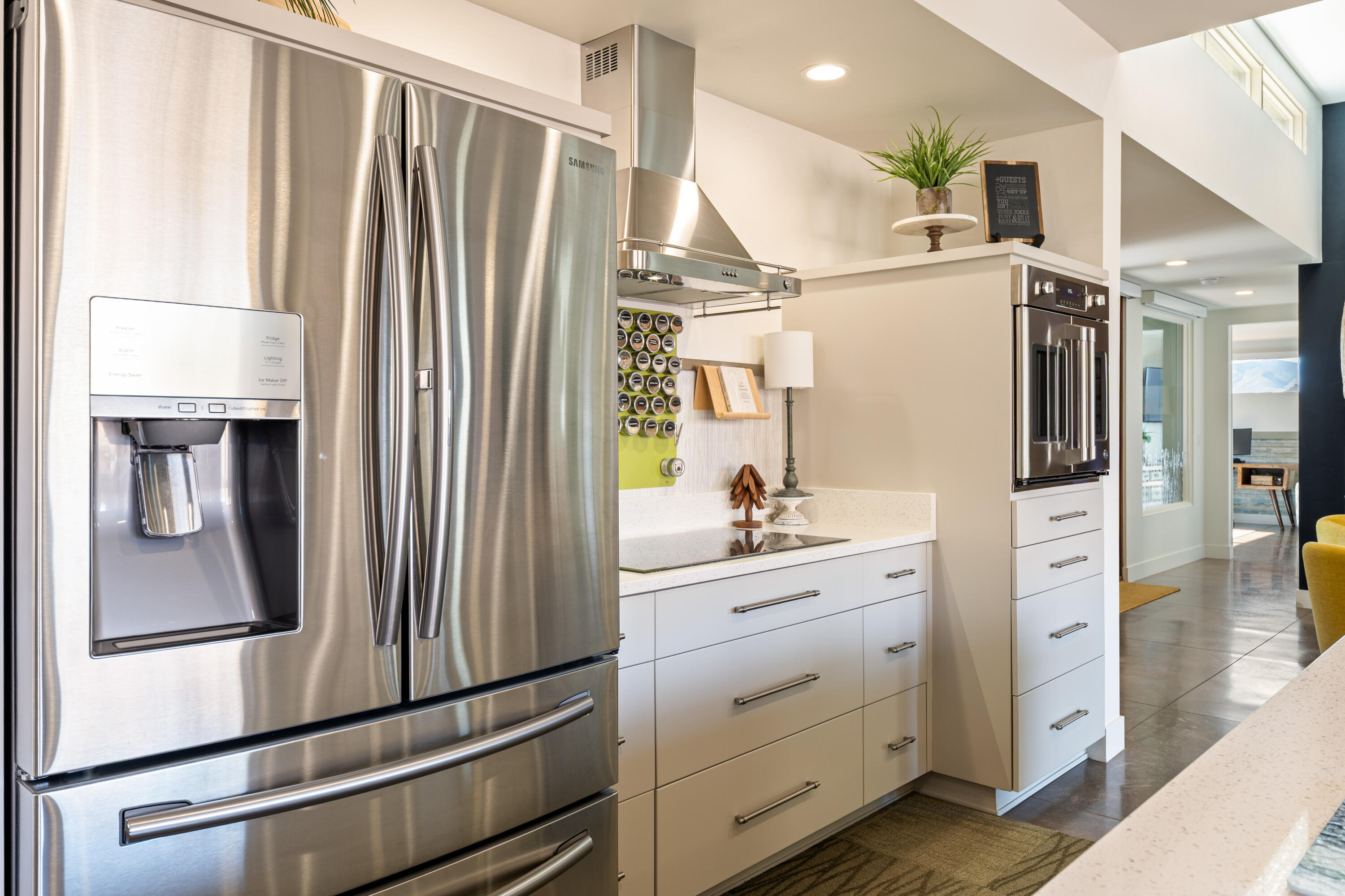 TAVIAWK - Residential