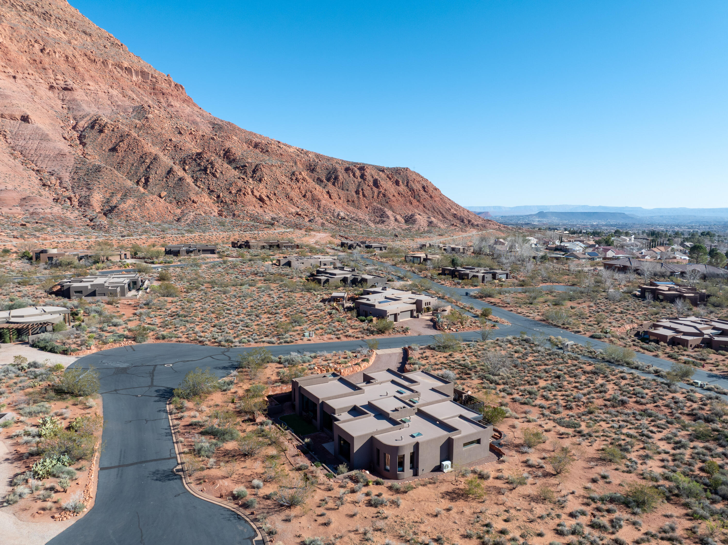 TAVIAWK - Residential