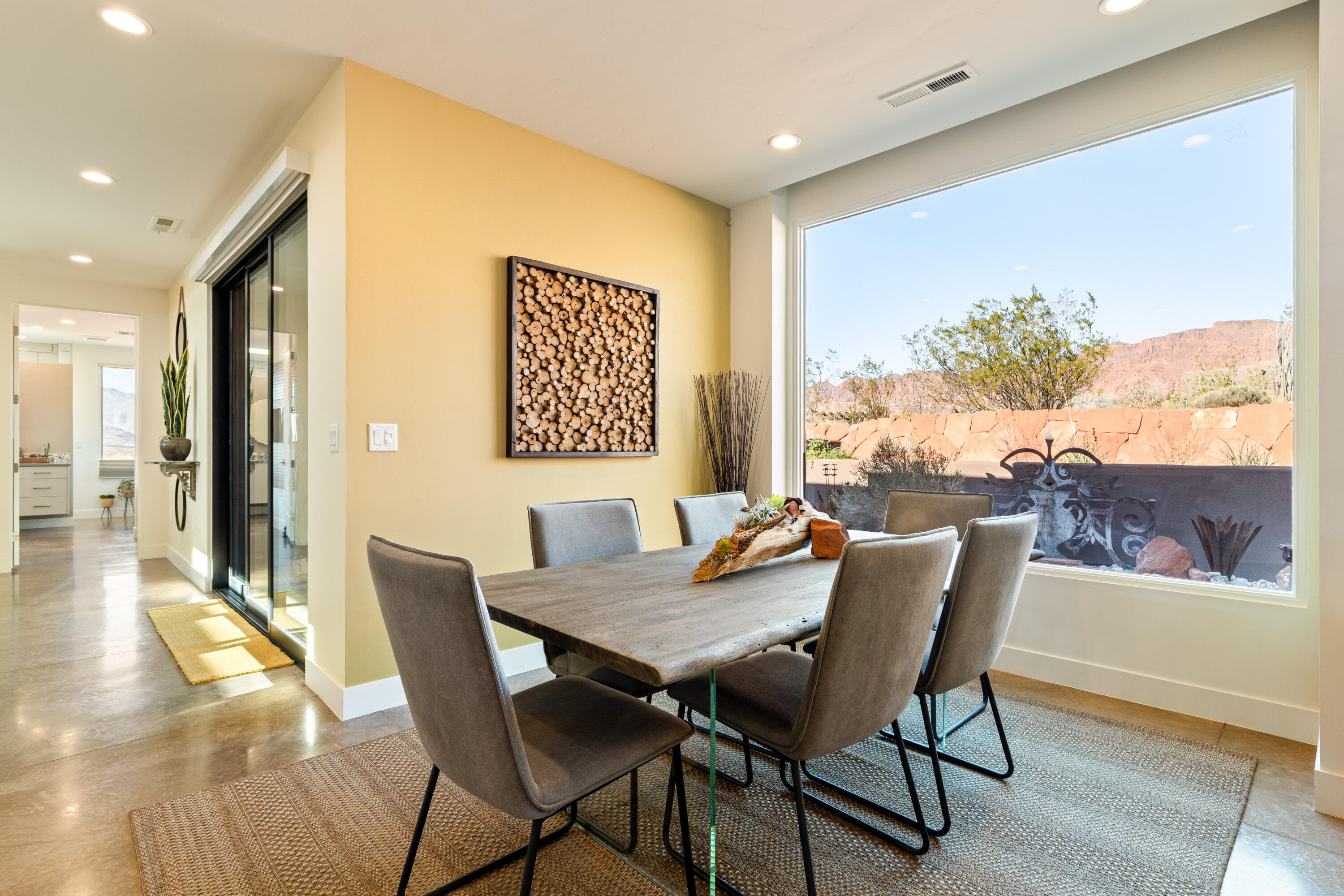 TAVIAWK - Residential