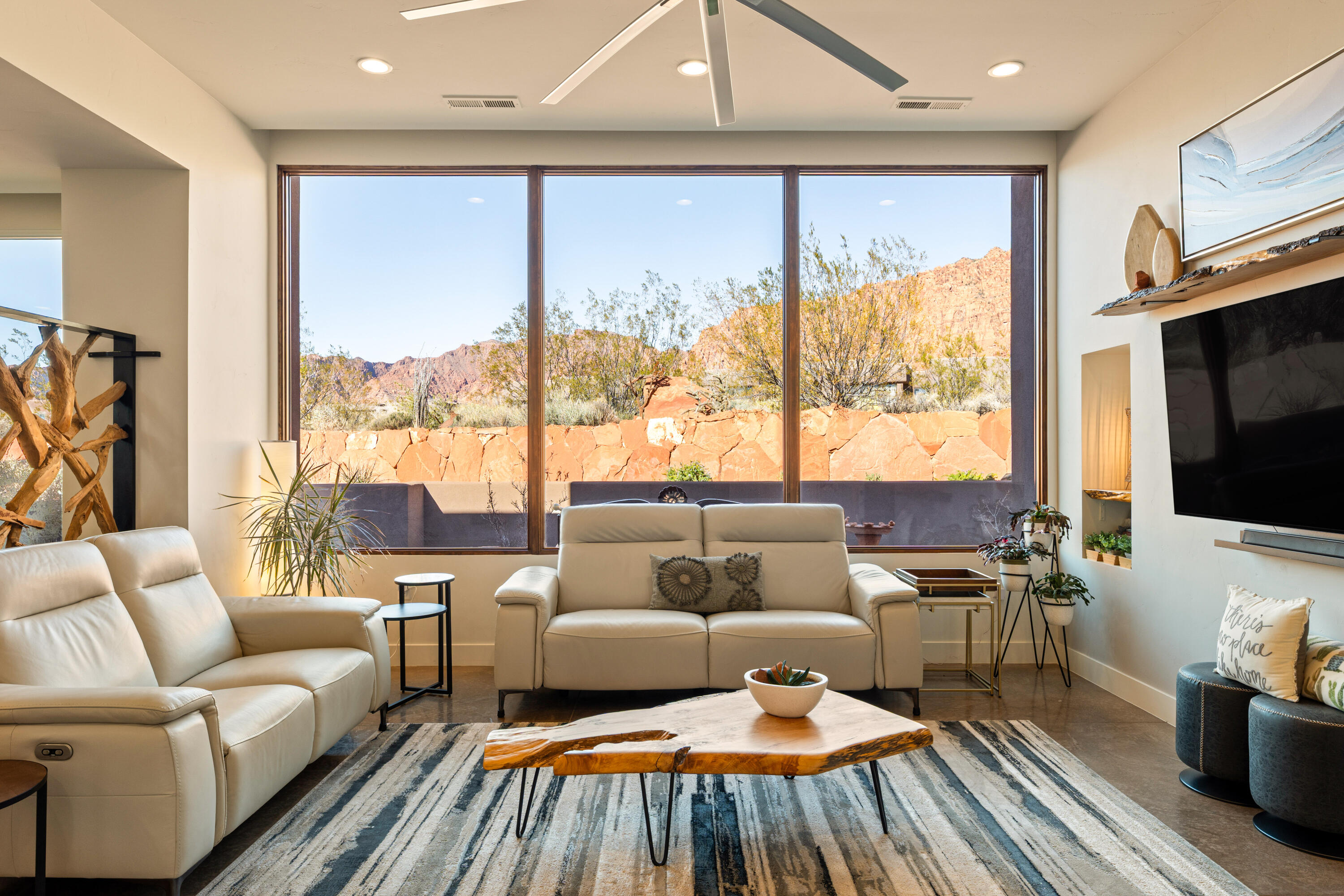 TAVIAWK - Residential