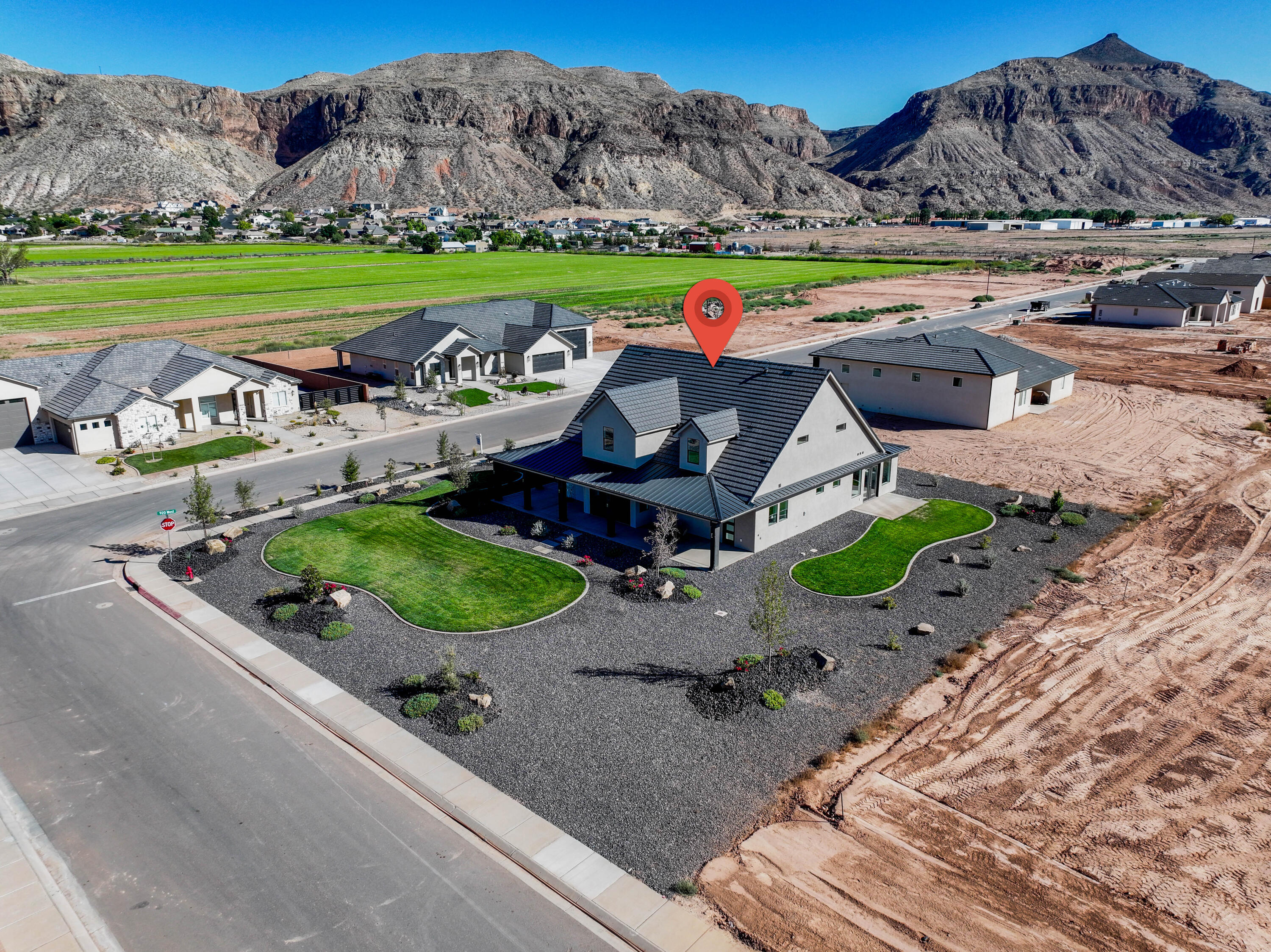 HURRICANE FIELDS ESTATES - Residential