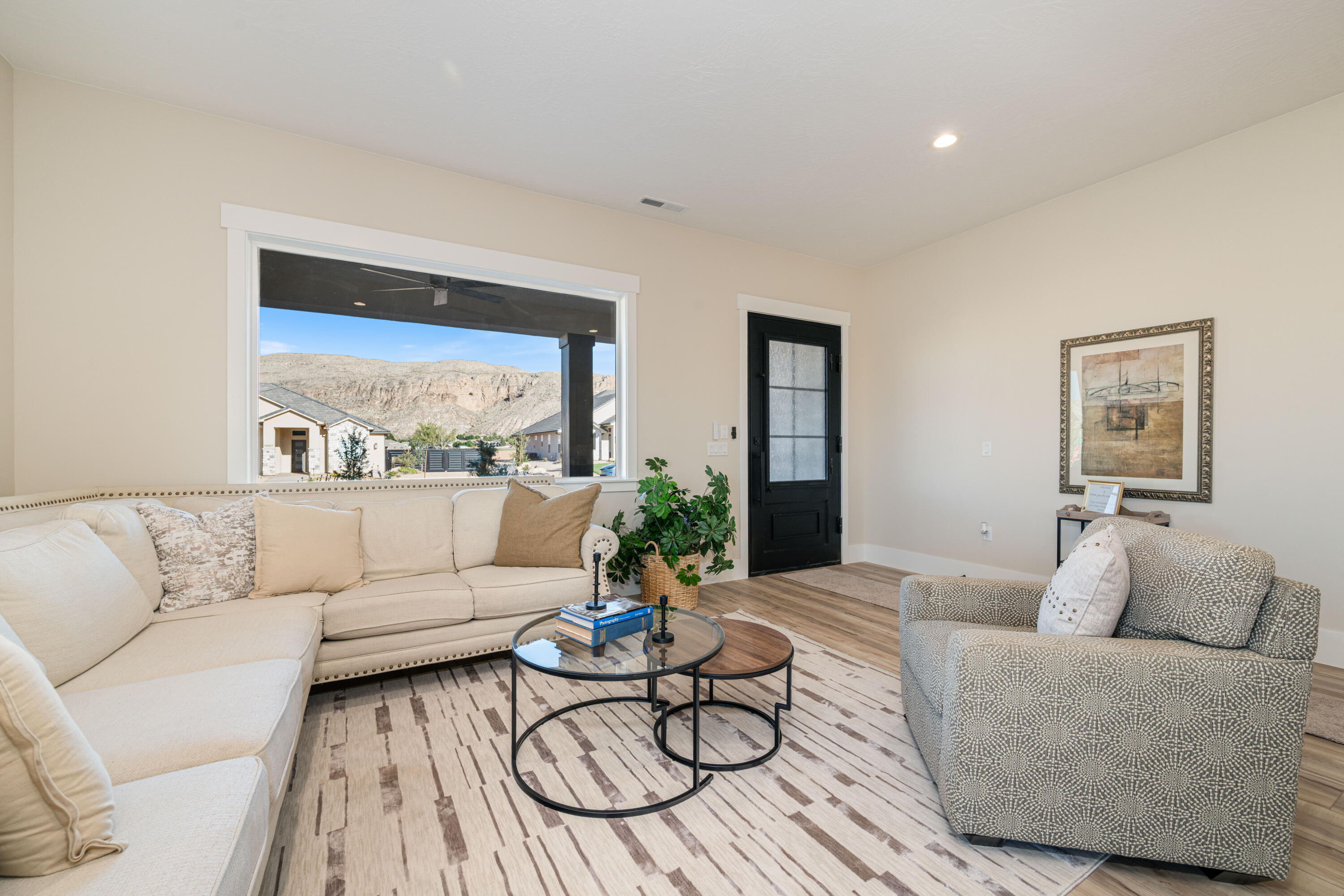 HURRICANE FIELDS ESTATES - Residential