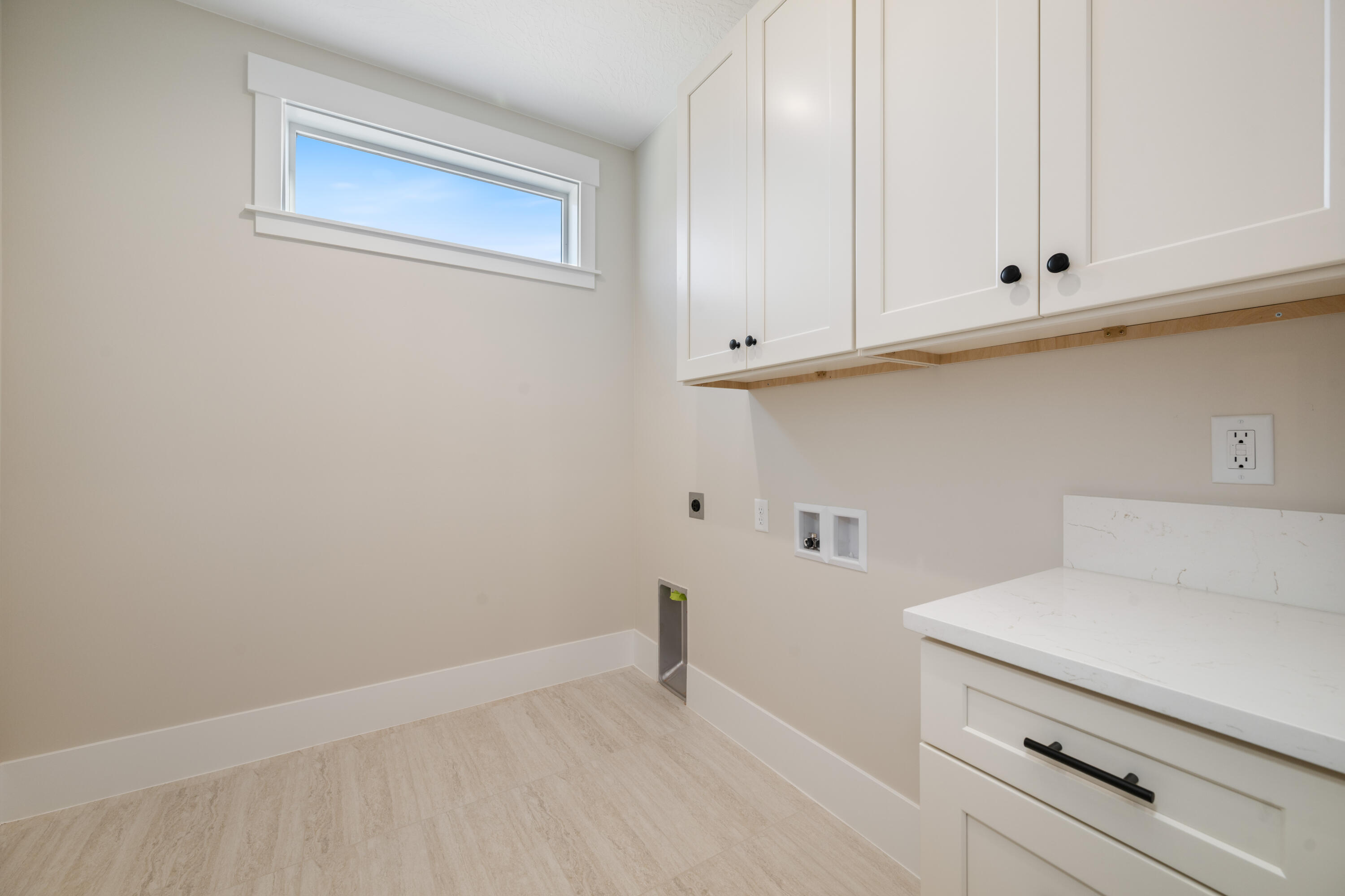 HURRICANE FIELDS ESTATES - Residential