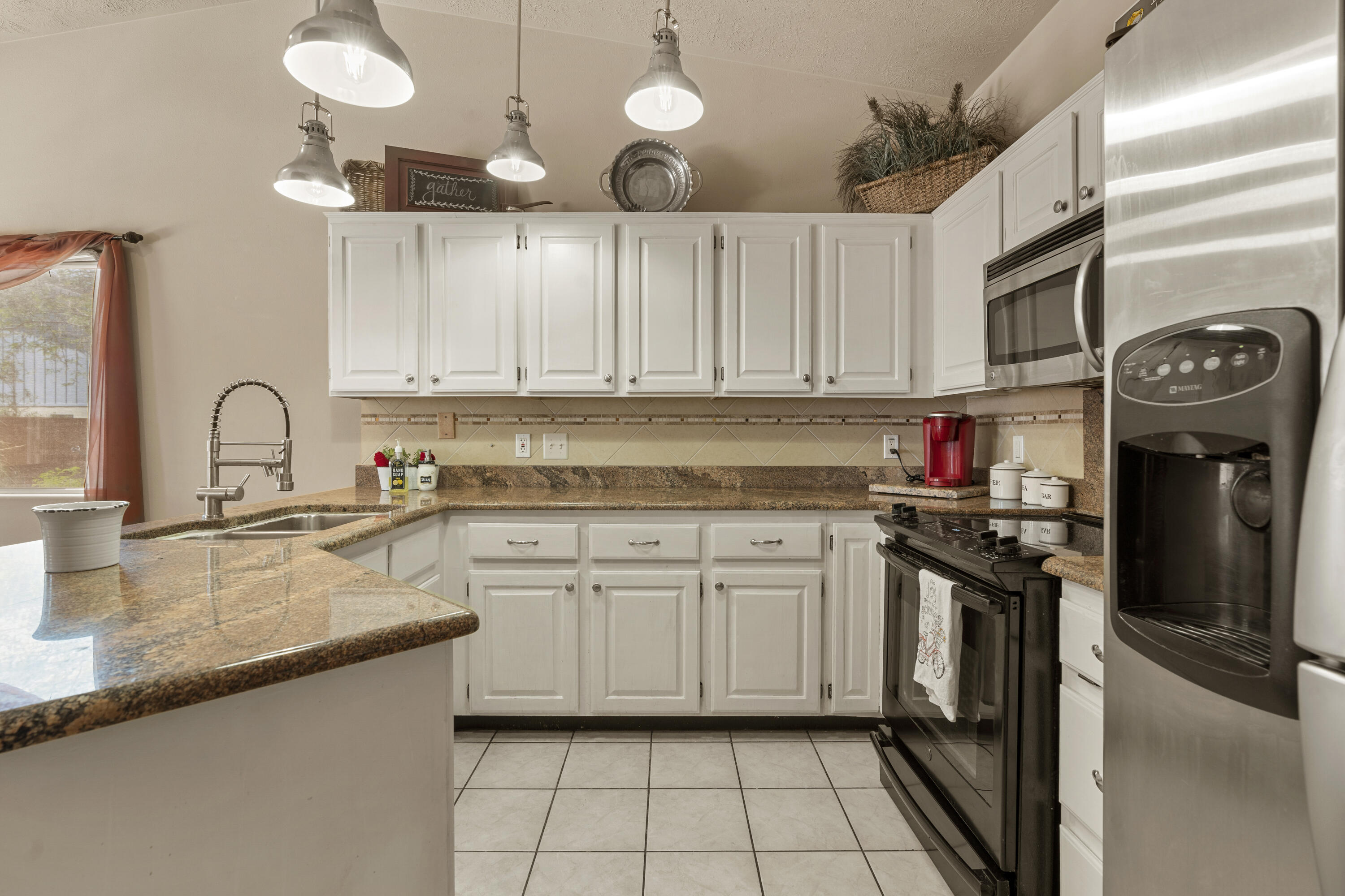 PADRE LAKES TOWNHOMES - Residential