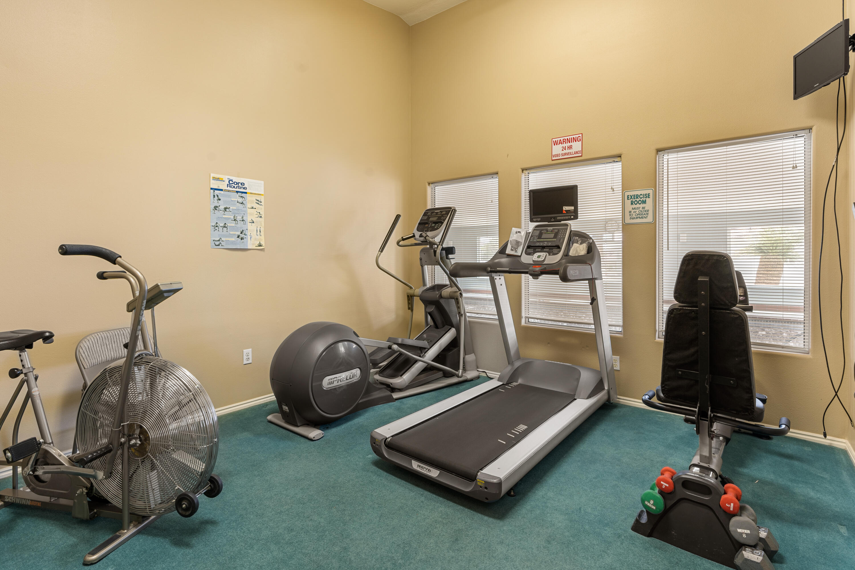 PADRE LAKES TOWNHOMES - Residential