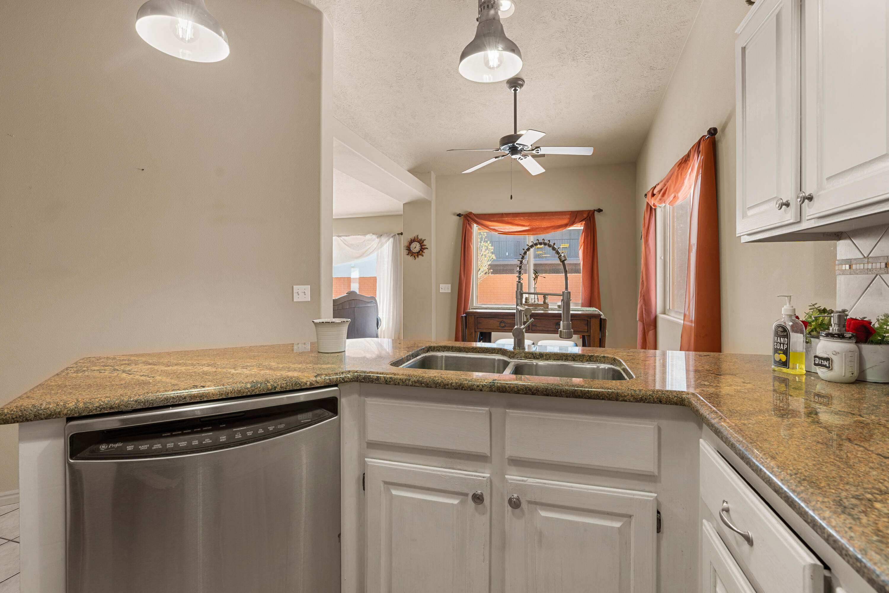 PADRE LAKES TOWNHOMES - Residential