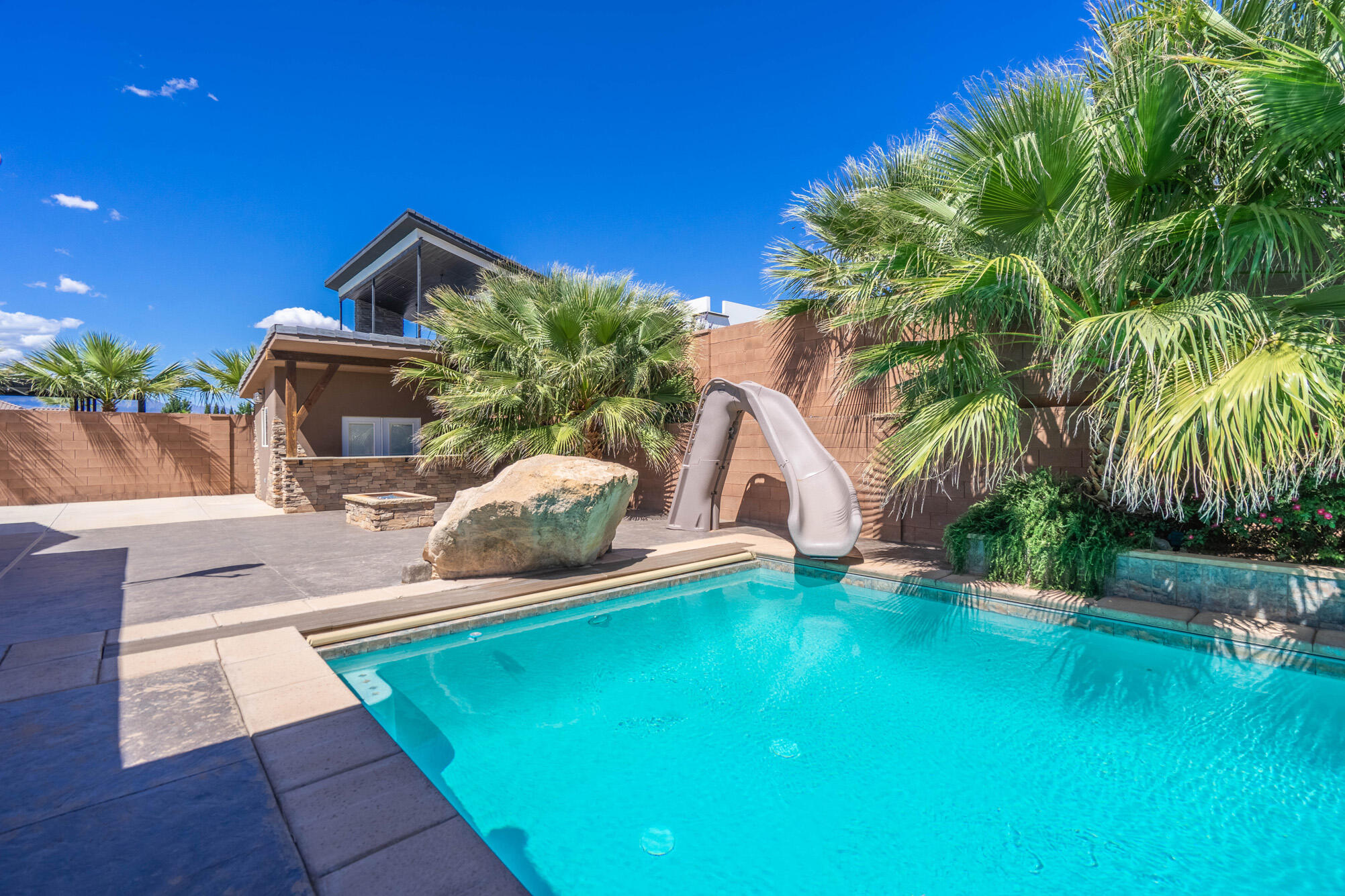DIXIE SPRINGS - Residential