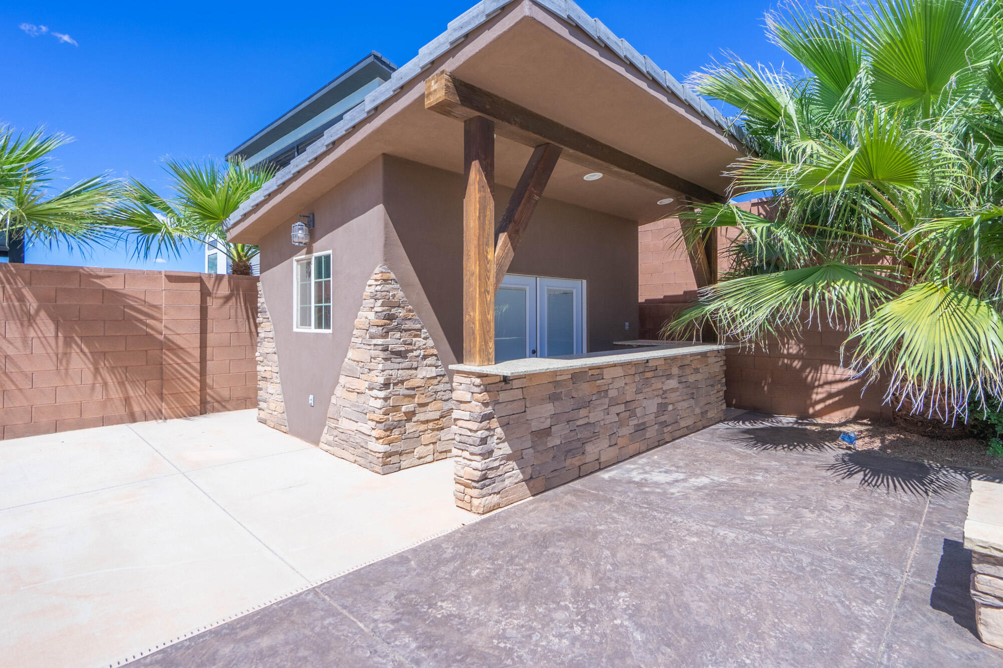 DIXIE SPRINGS - Residential