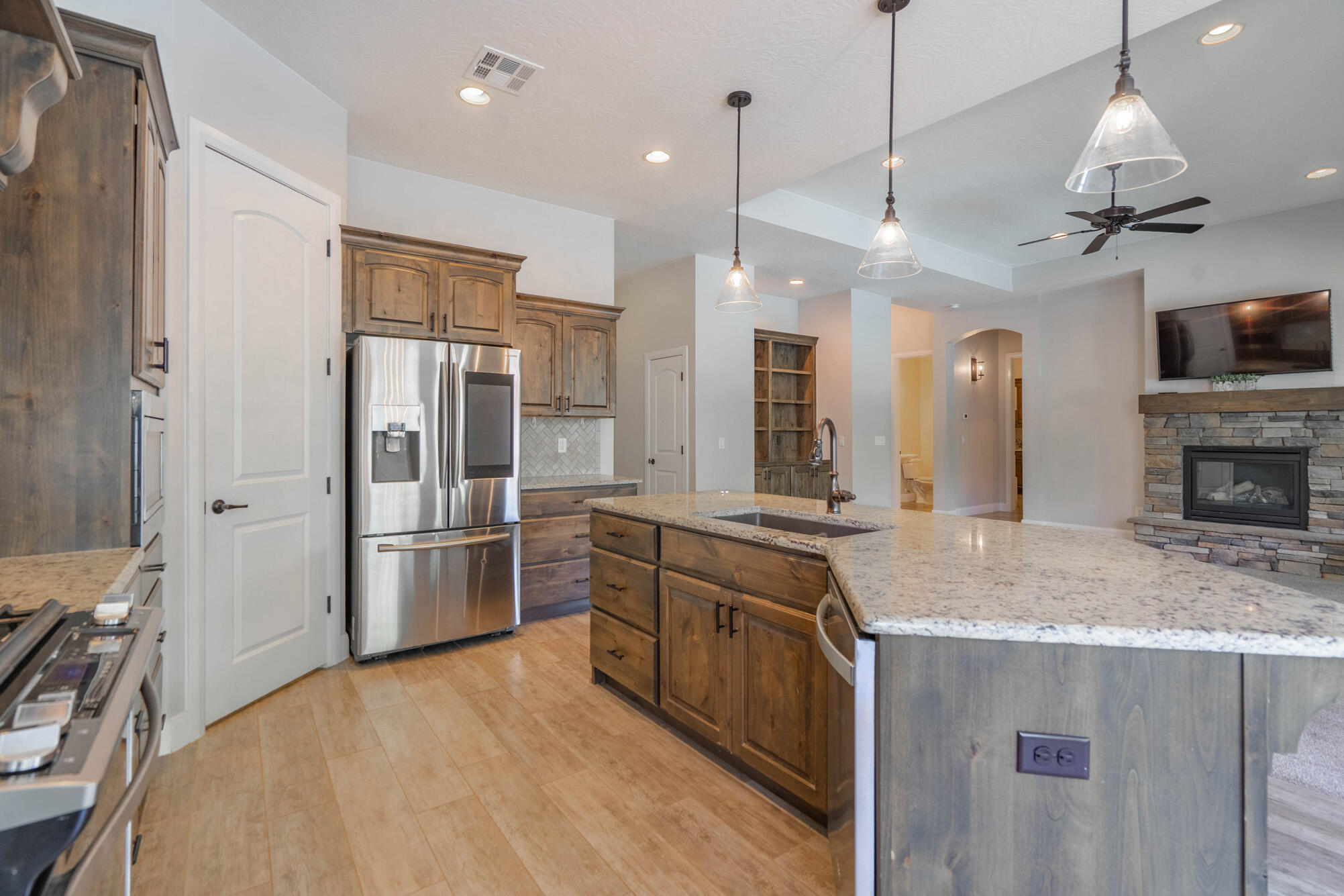 DIXIE SPRINGS - Residential