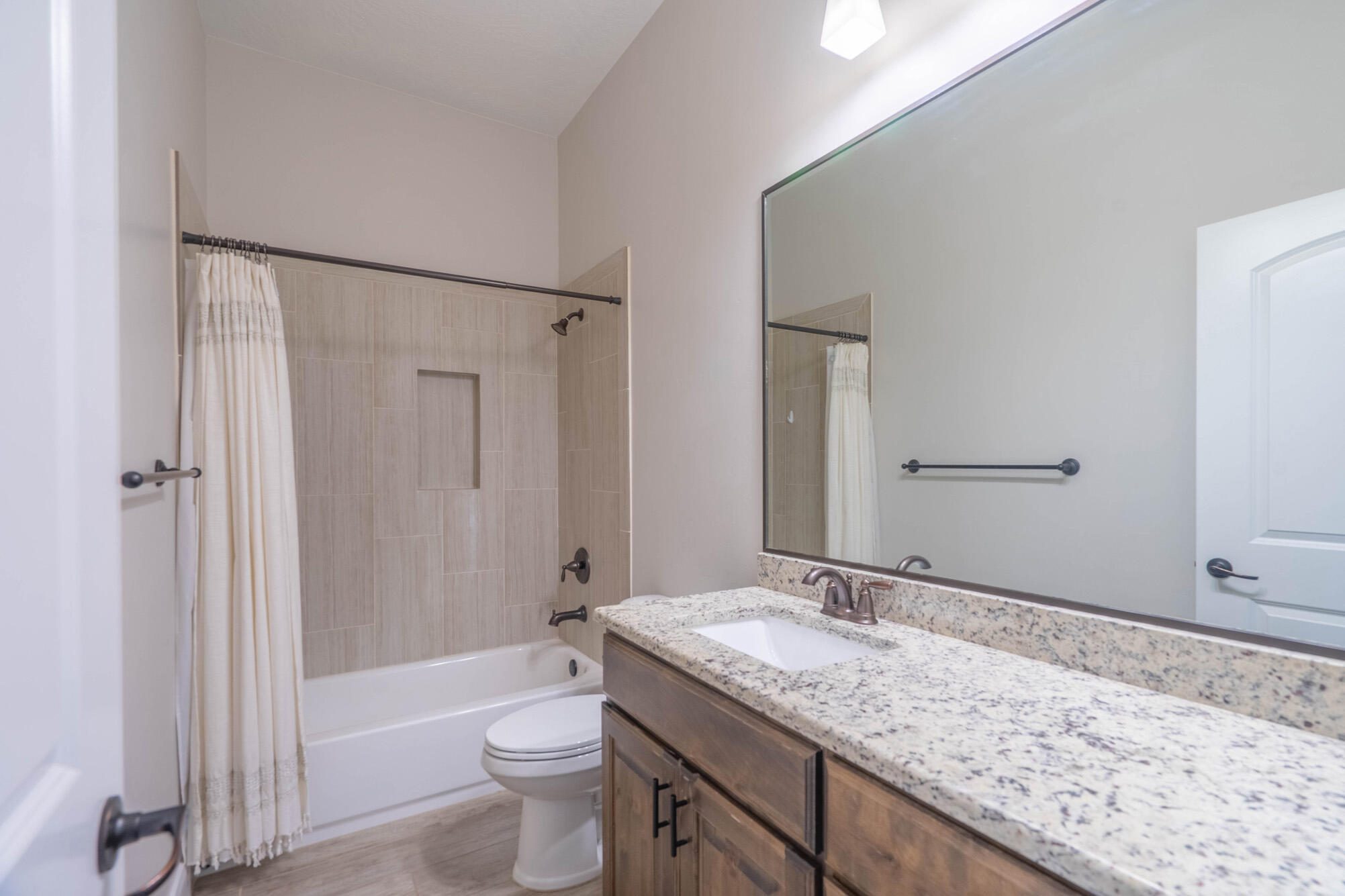 DIXIE SPRINGS - Residential