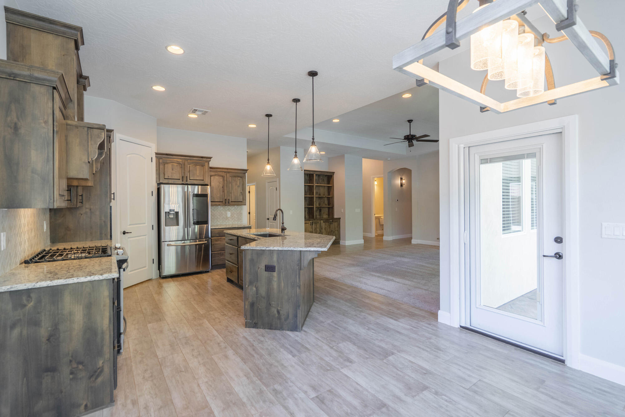 DIXIE SPRINGS - Residential