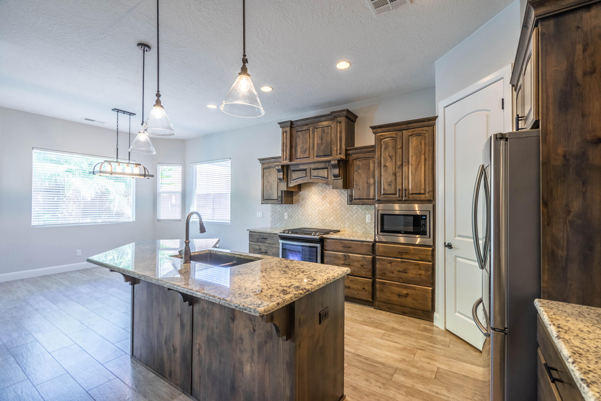 DIXIE SPRINGS - Residential