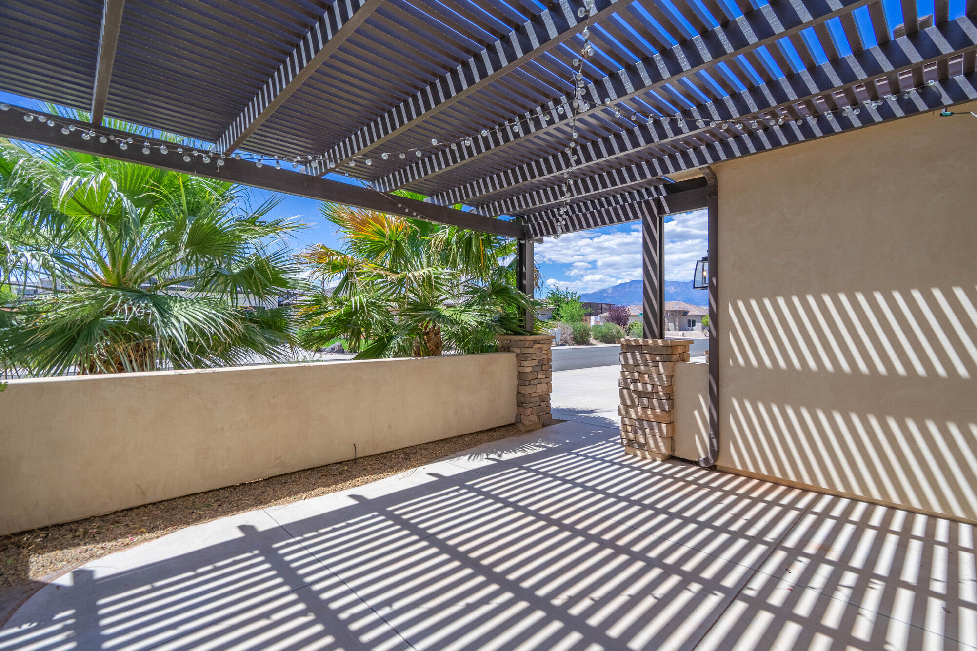 DIXIE SPRINGS - Residential