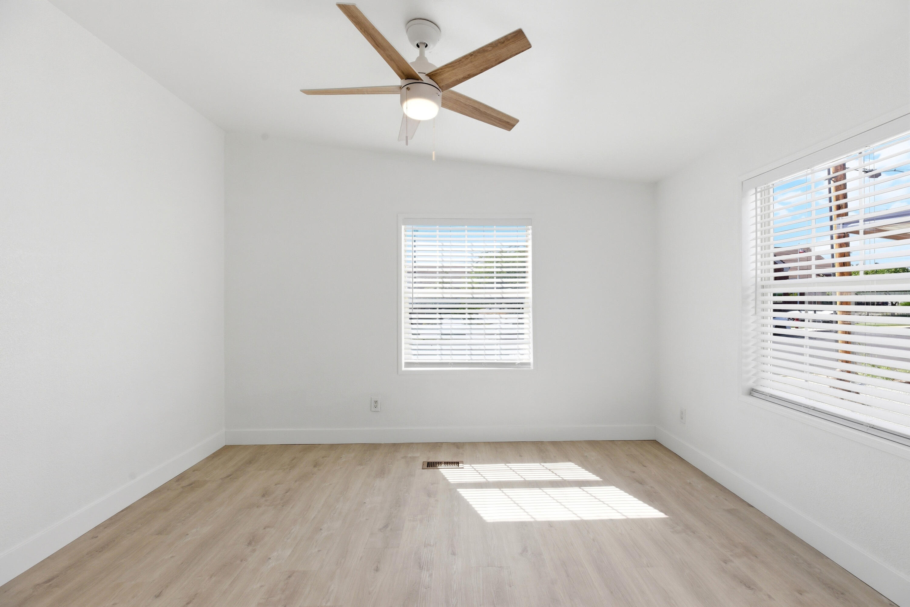 WASHINGTON TOWNSITE - Residential