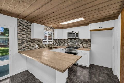 Tiny photo for 1386 W 490 N, Saint George, UT 84770 (MLS # 26-271913)