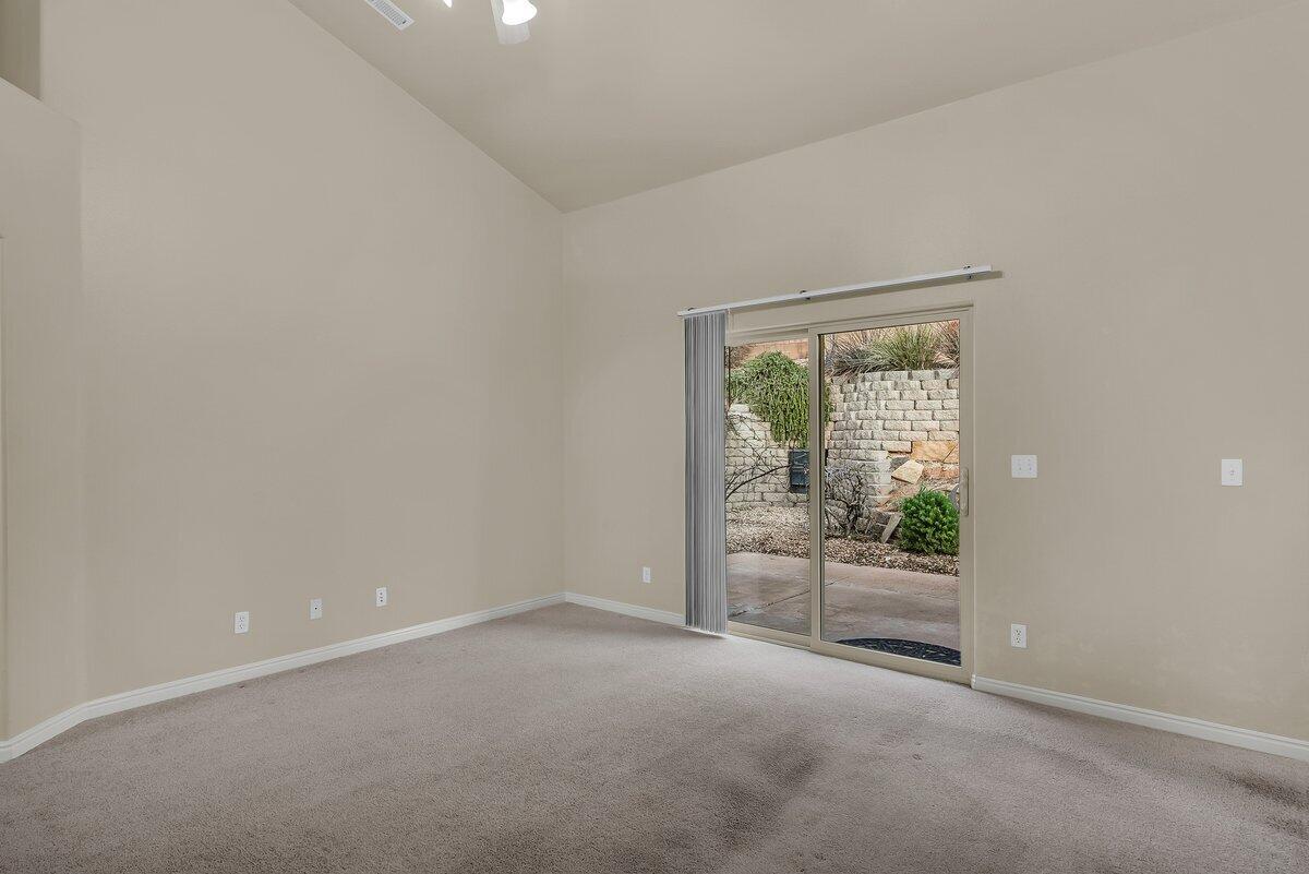 CLOVERLAND - Residential