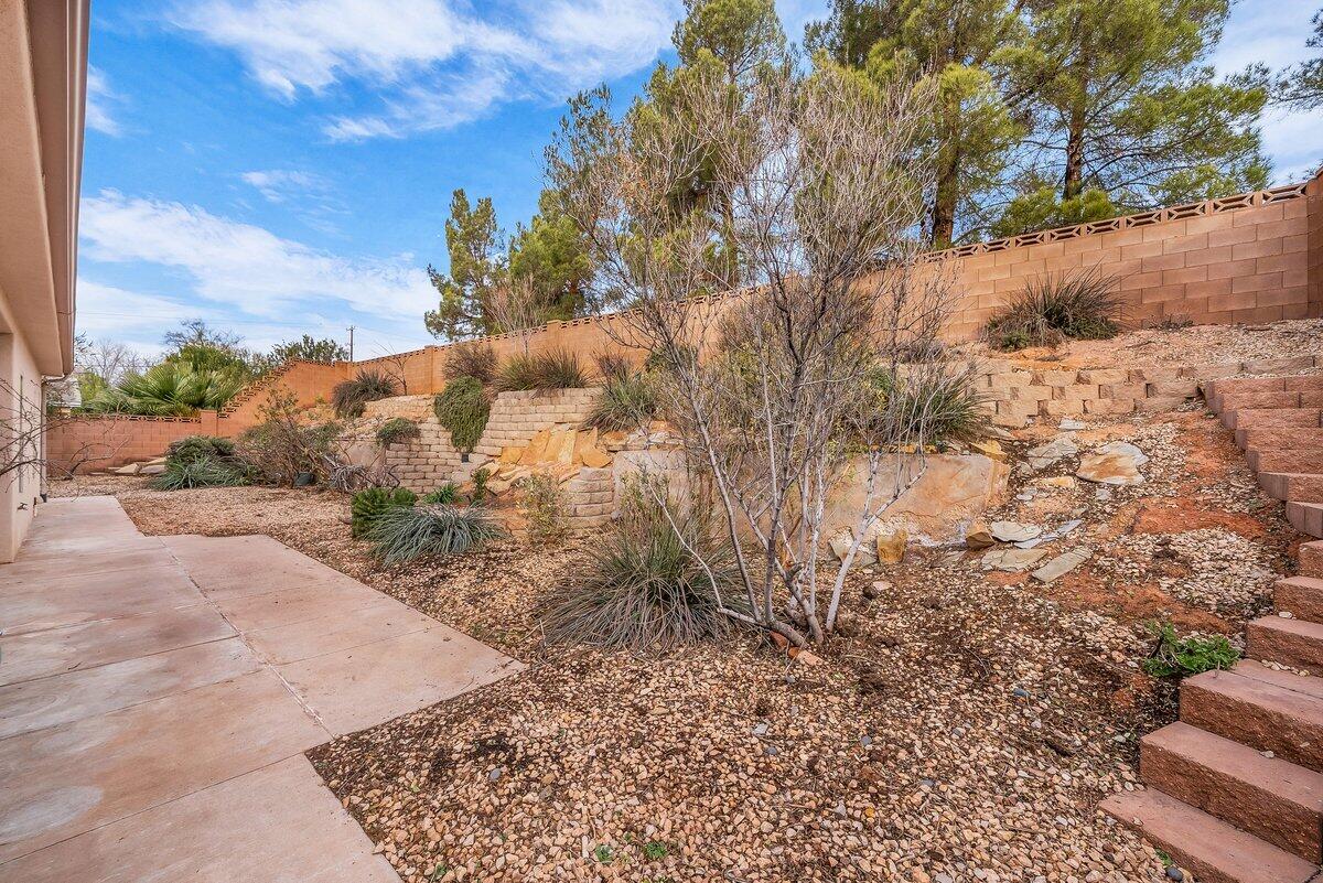 CLOVERLAND - Residential