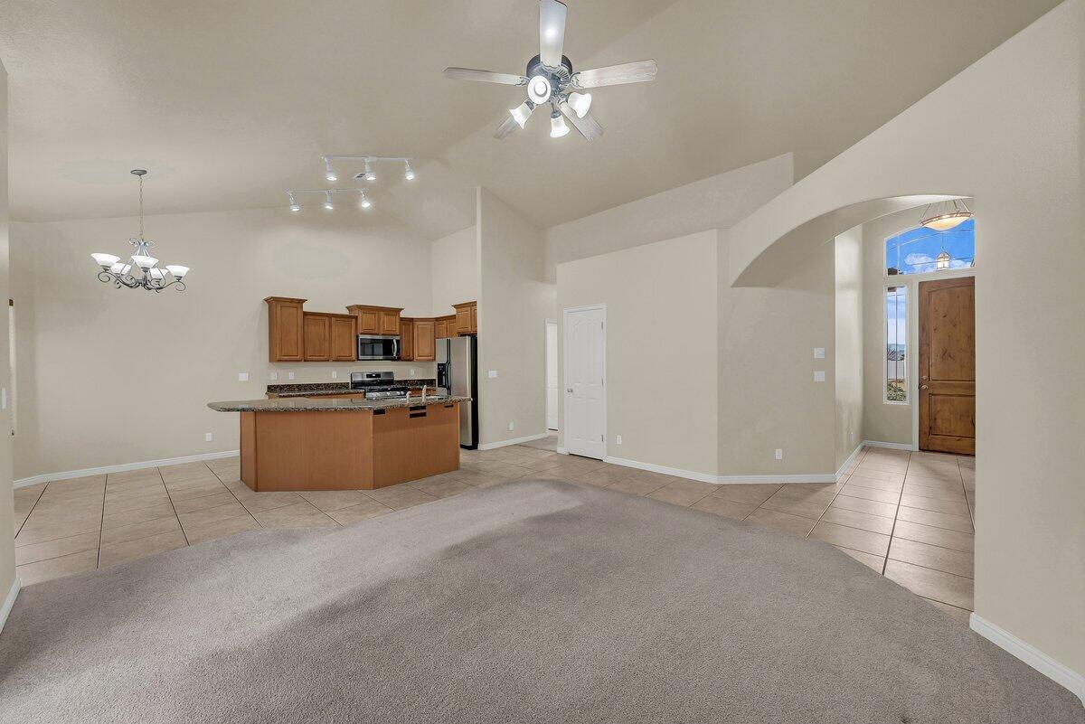 CLOVERLAND - Residential