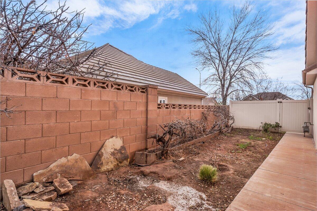 CLOVERLAND - Residential