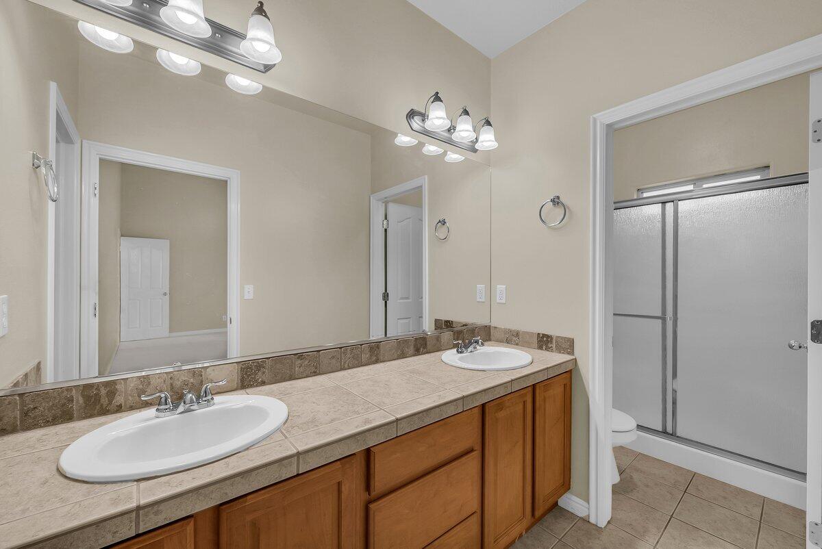 CLOVERLAND - Residential