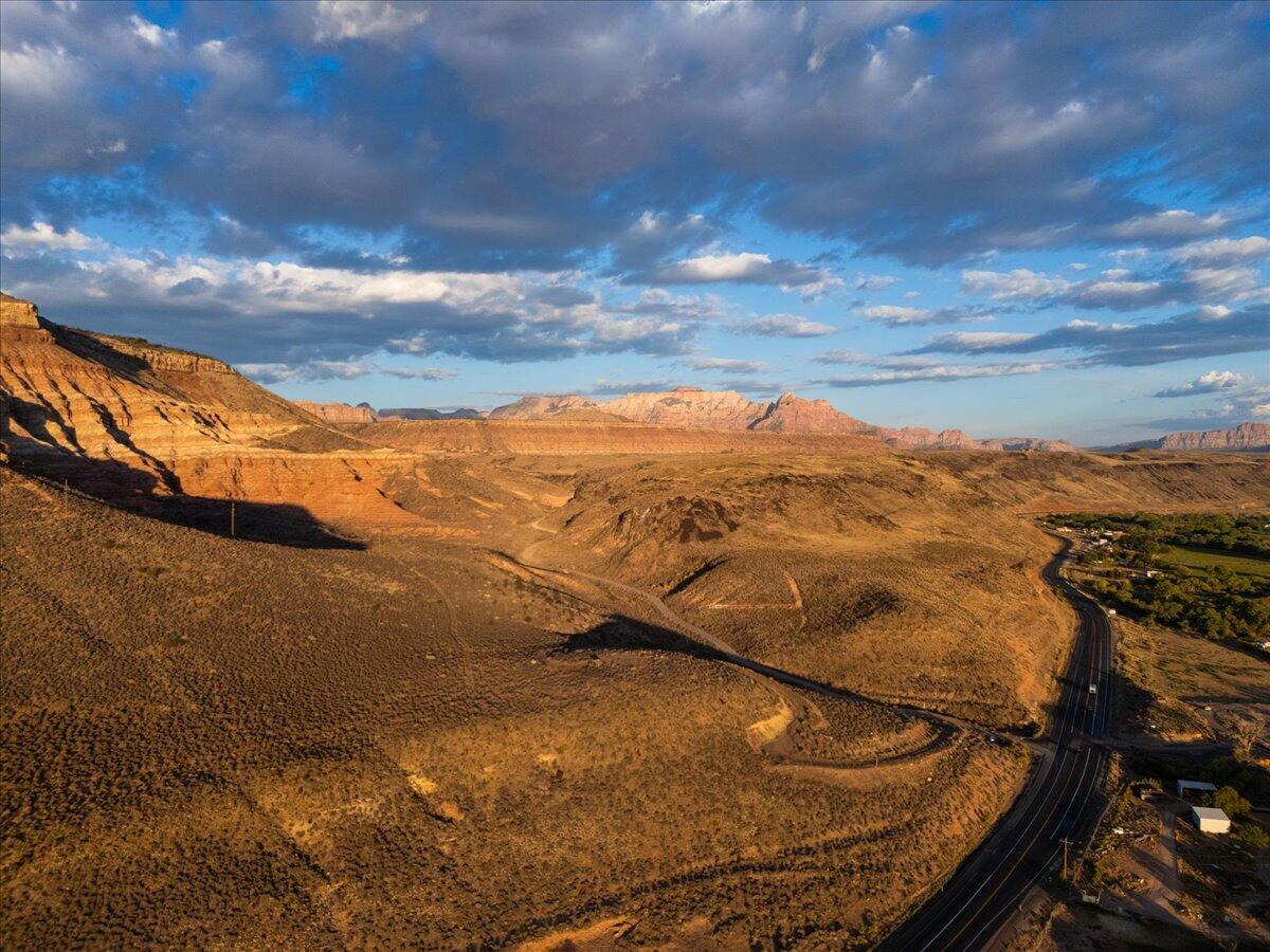 VIRGIN TOWNSITE - Land