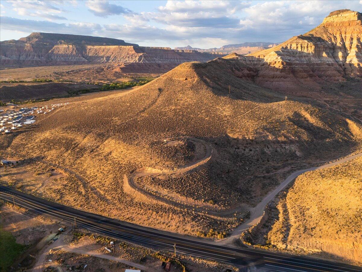 VIRGIN TOWNSITE - Land