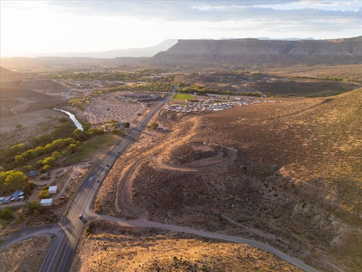 VIRGIN TOWNSITE - Land