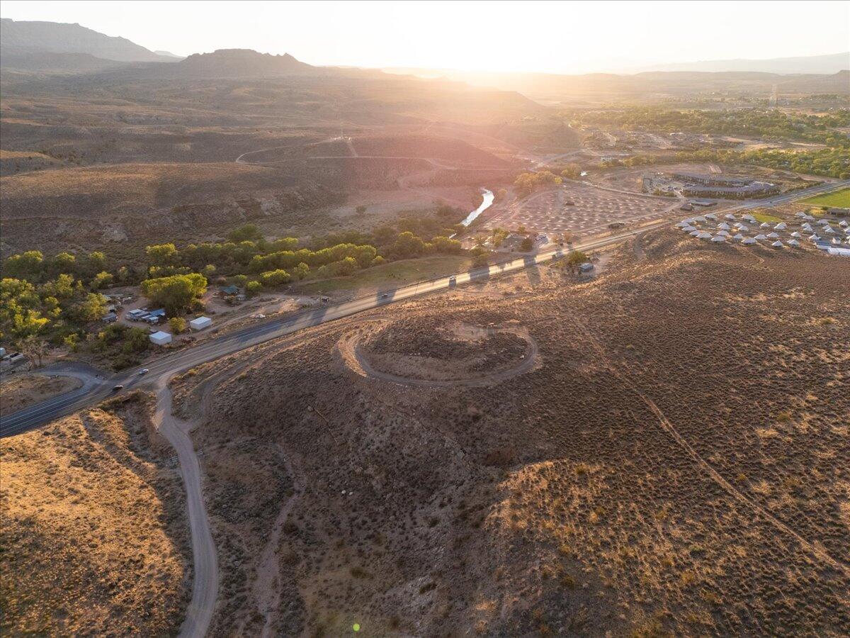 VIRGIN TOWNSITE - Land