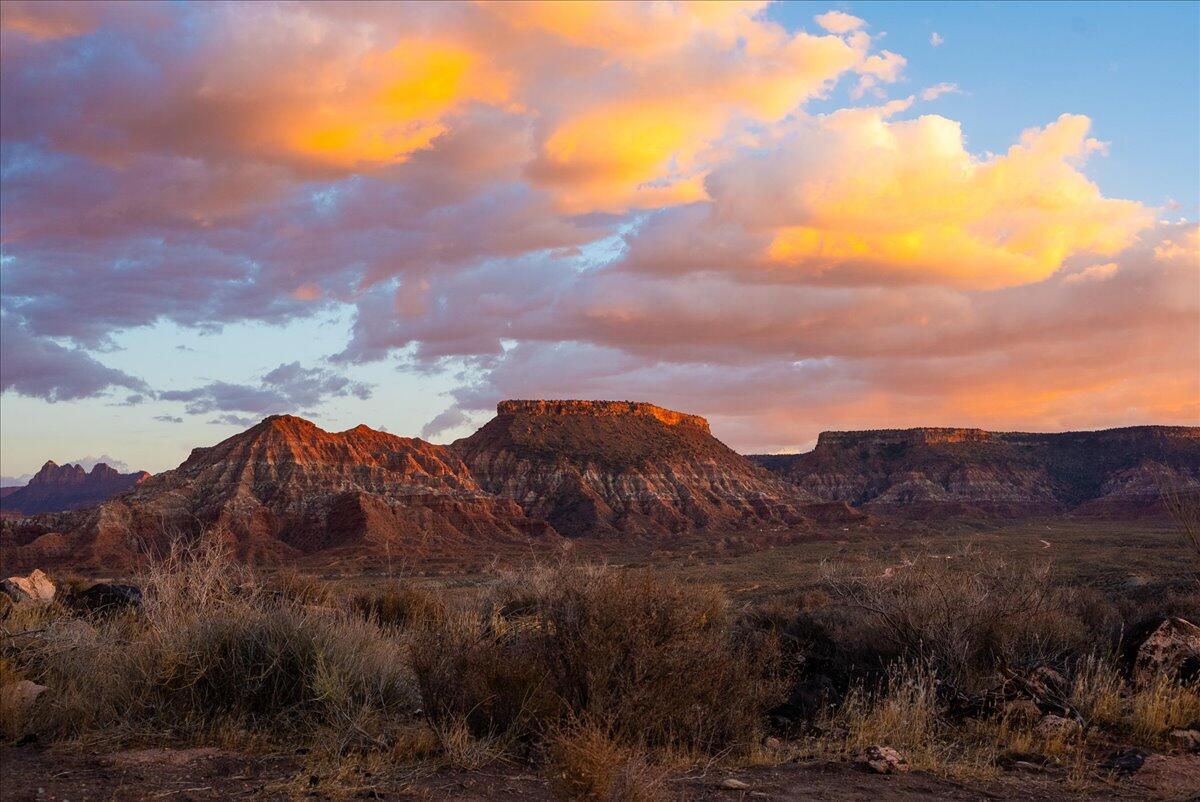 VIRGIN TOWNSITE - Land