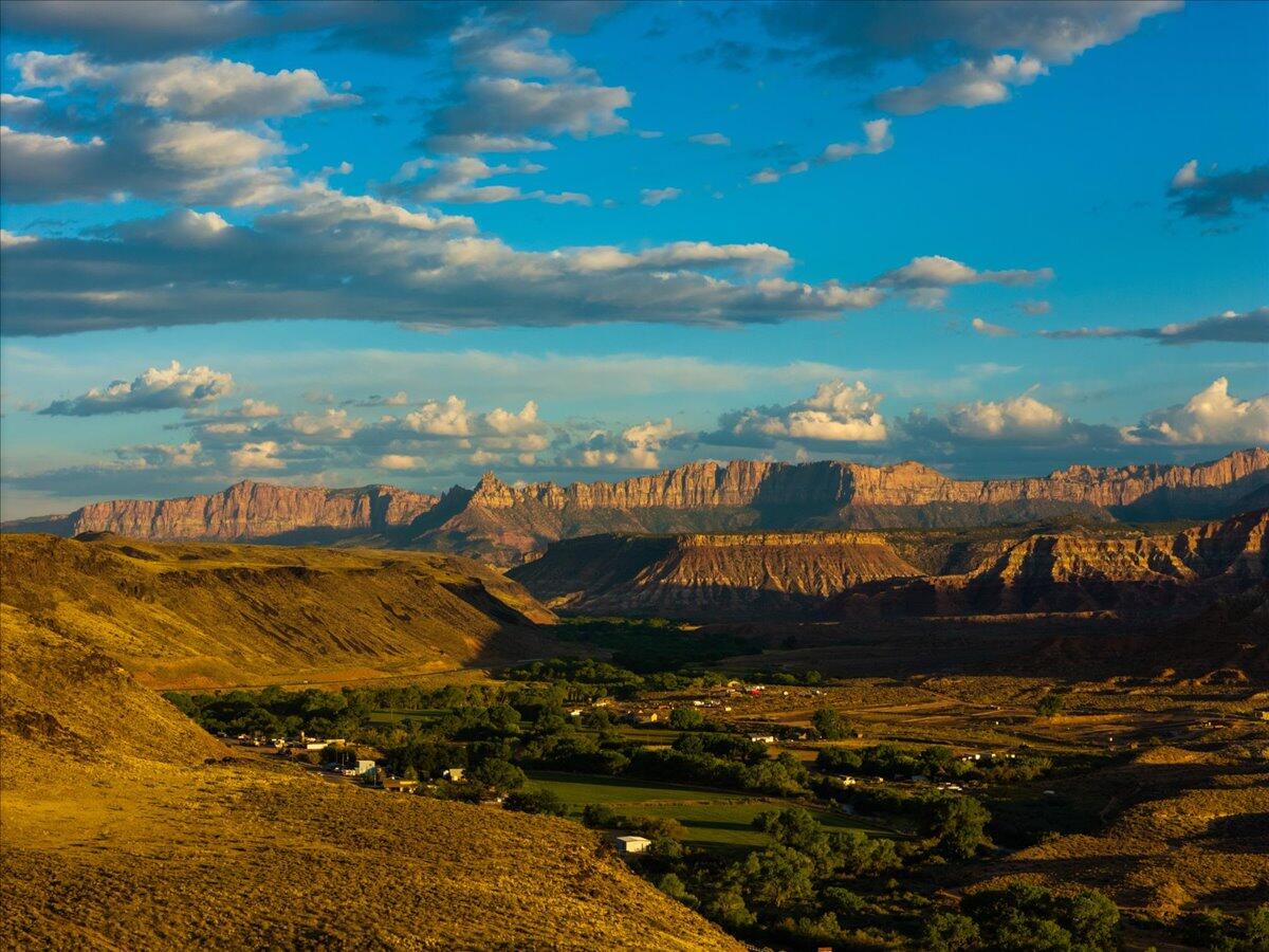 VIRGIN TOWNSITE - Land